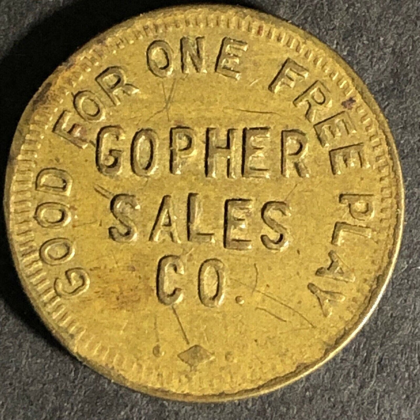 Faribault, Minn. Gopher Sales Co. G/F One Free Play Amusement Brass Token 20mm