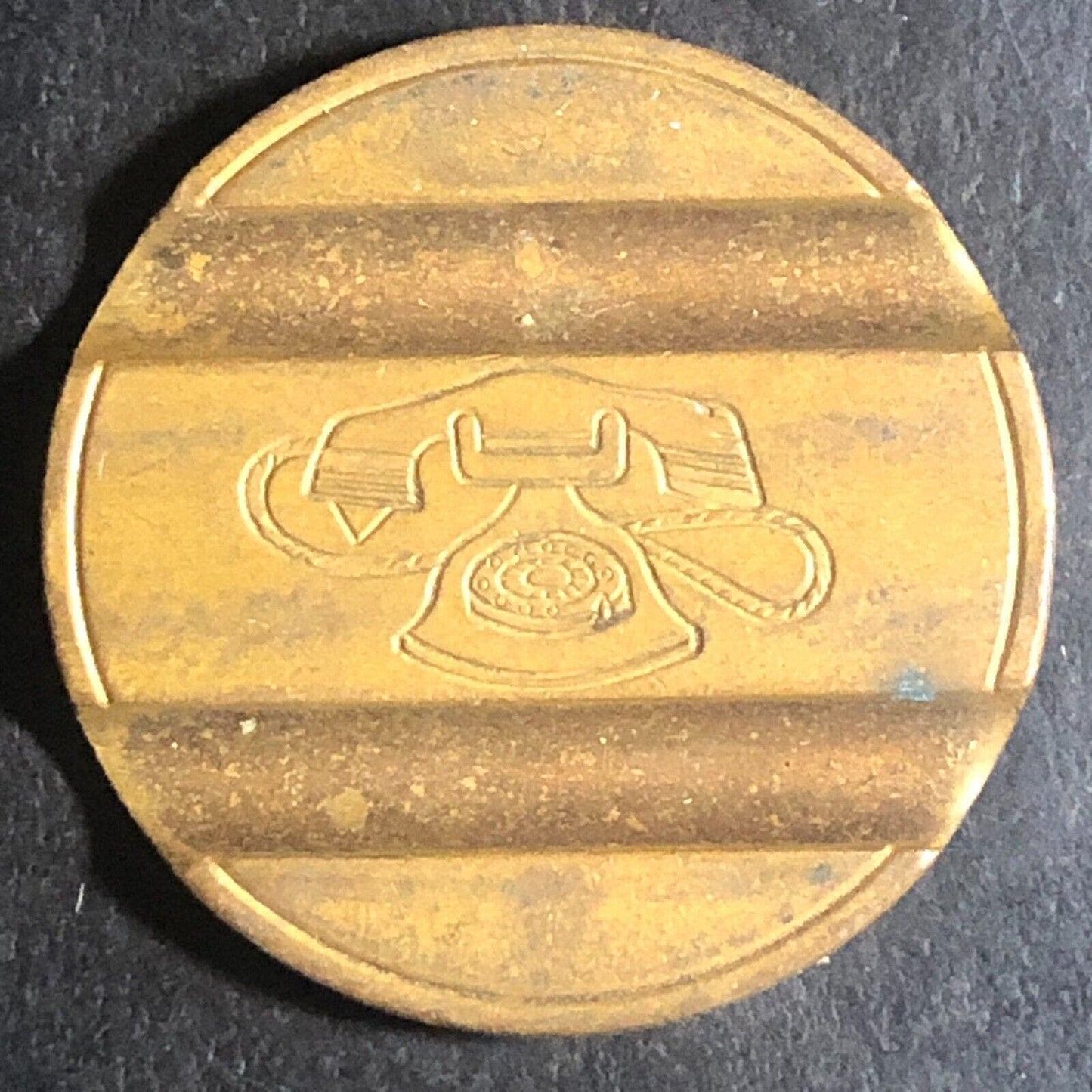 Gettone Telefonico Italian Slotted Telephone Token 24.5mm