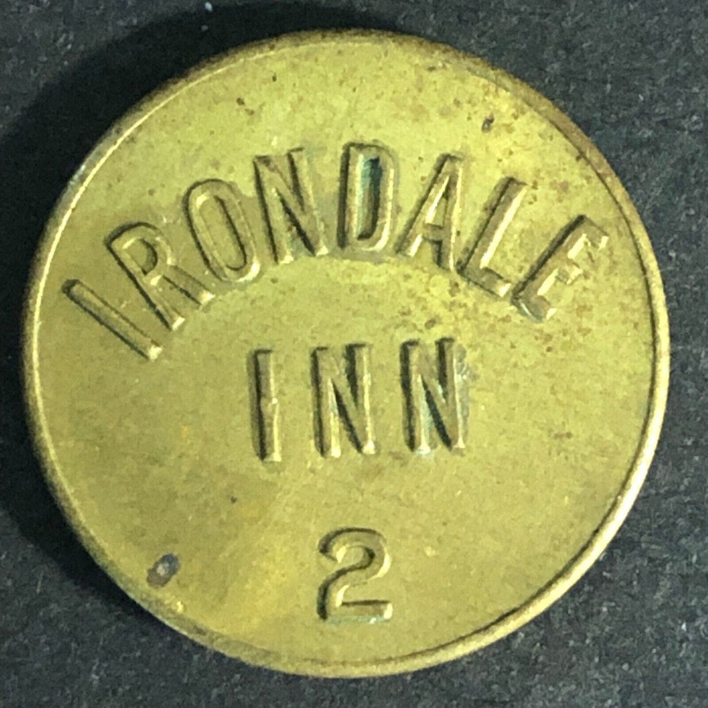 Irondale Inn 2 (New Brighton, Minnesota) Trade Token 20.5mm VGC Scarce