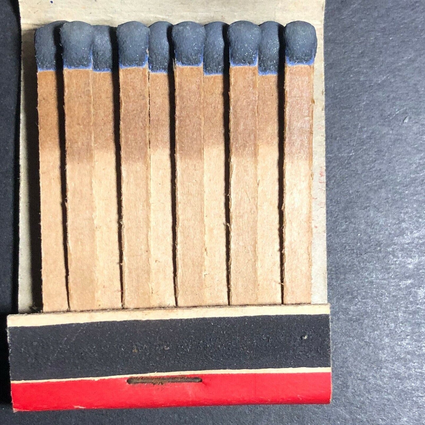 1940's-50's Full Matchbook "Vicks Inhaler" "Cold Stuffed Nose Feels Better"