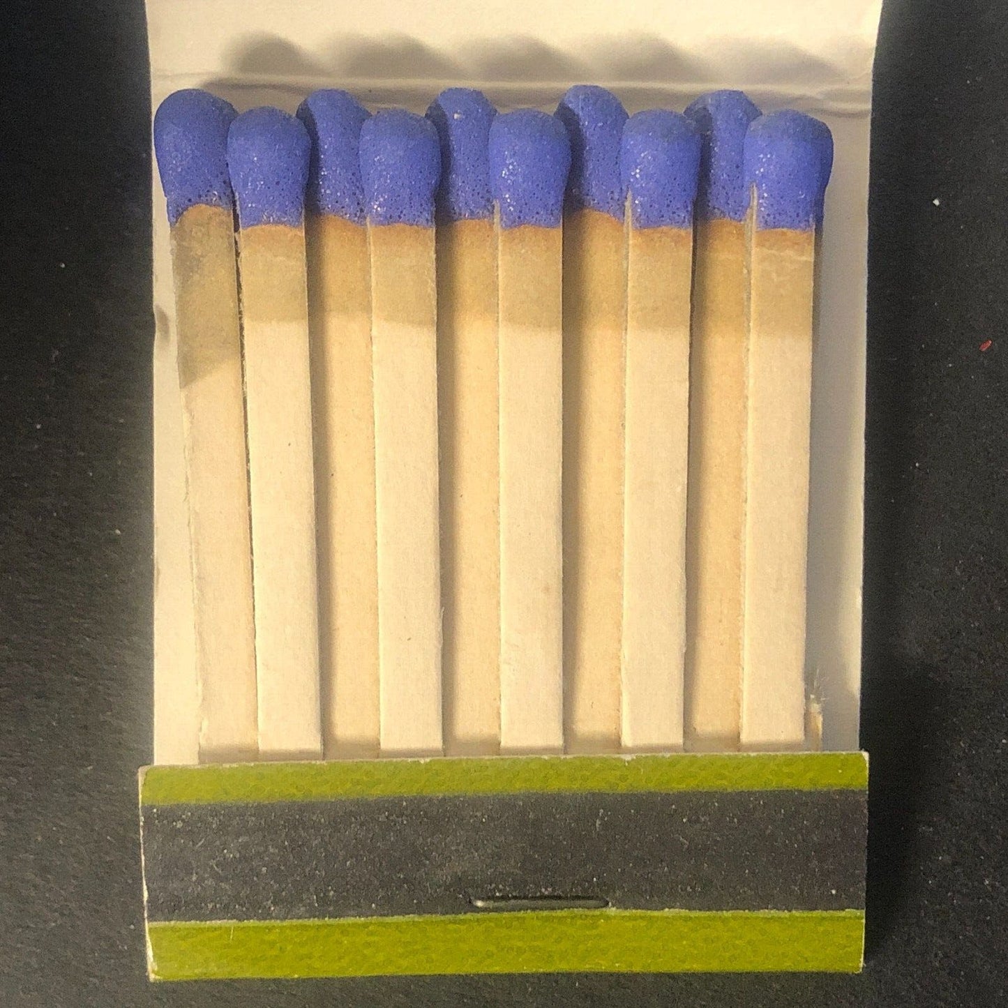 Groovy Plant ? Art / No Text Vintage Full Matchbook c1960's-73