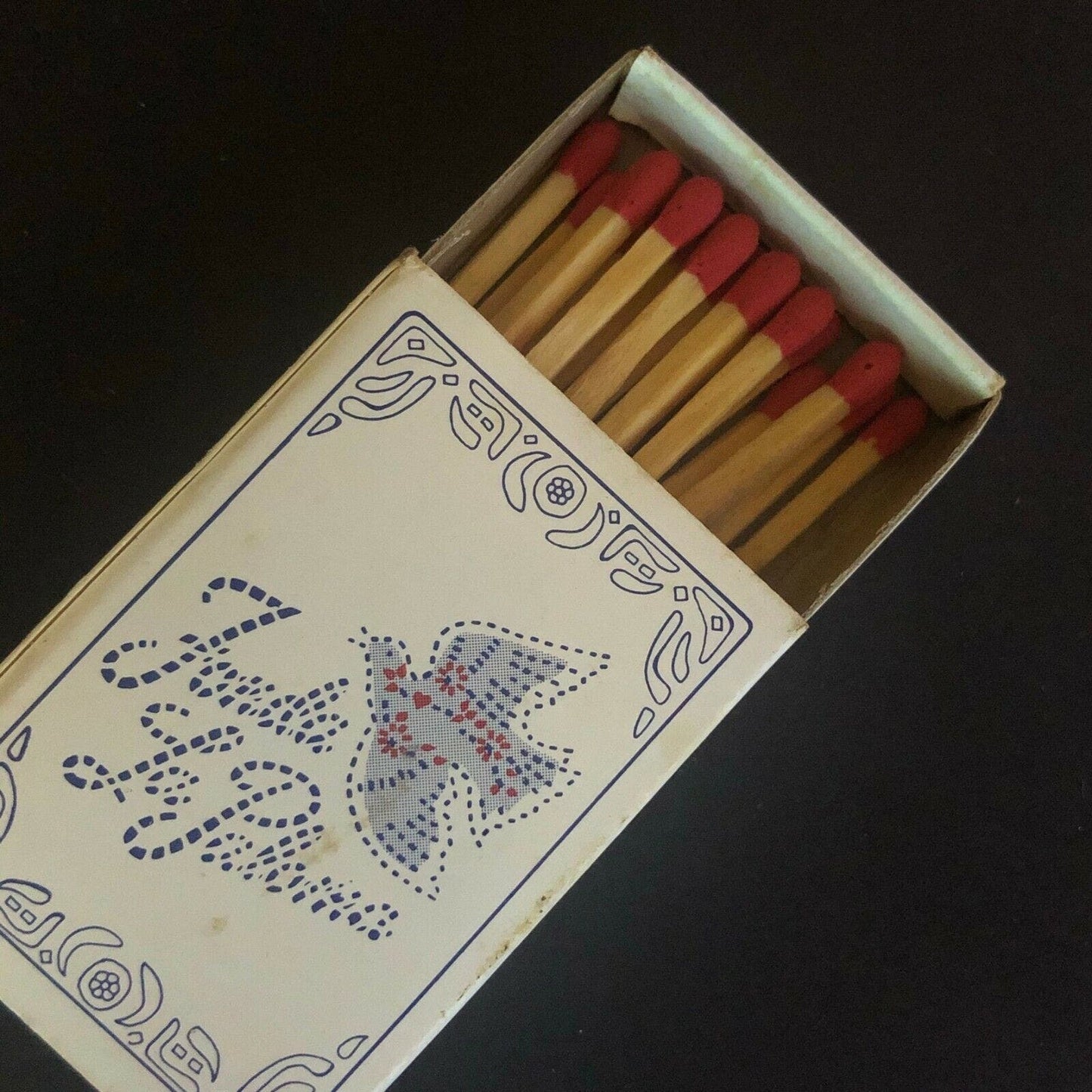 c1980's Wooden Matchbox Matchbook "Fonda La Paloma" Cos Cob, CONN.