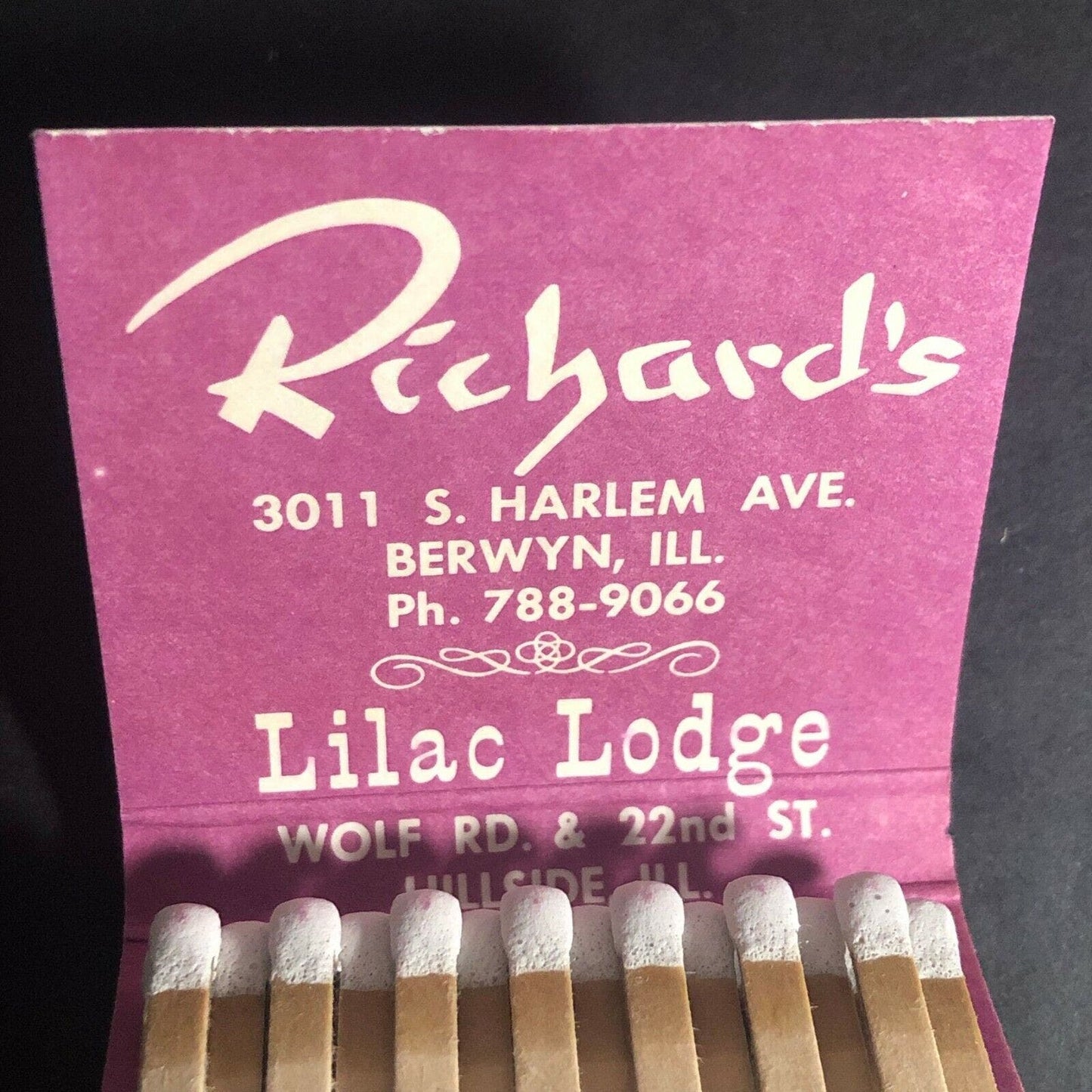 Richard's Lilac Lodge Hillside, IL Matchbook Zebra c1960's-74