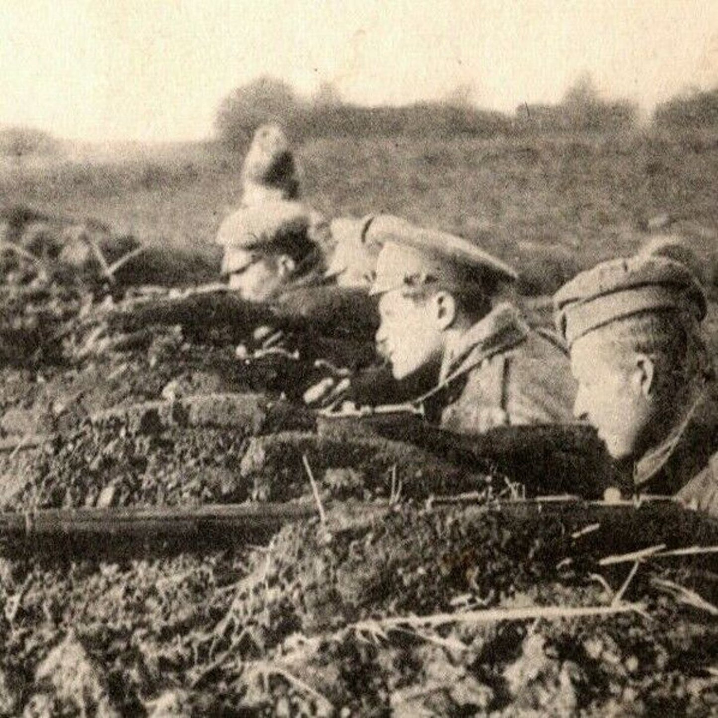 c1914-18 Russian Military RPPC* Postcard Theater of War - Arrows in the Trench