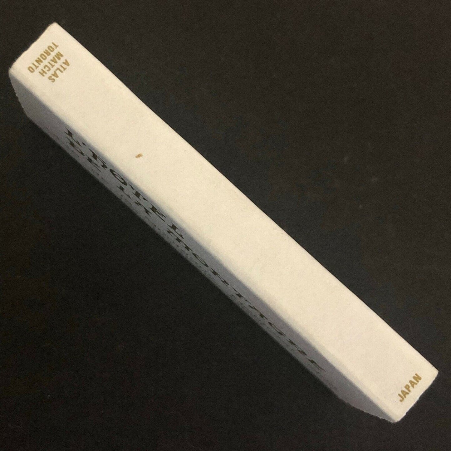 c1980's Wooden Matchbox Matchbook - L' Hotel De La Montagne Montreal, ONT