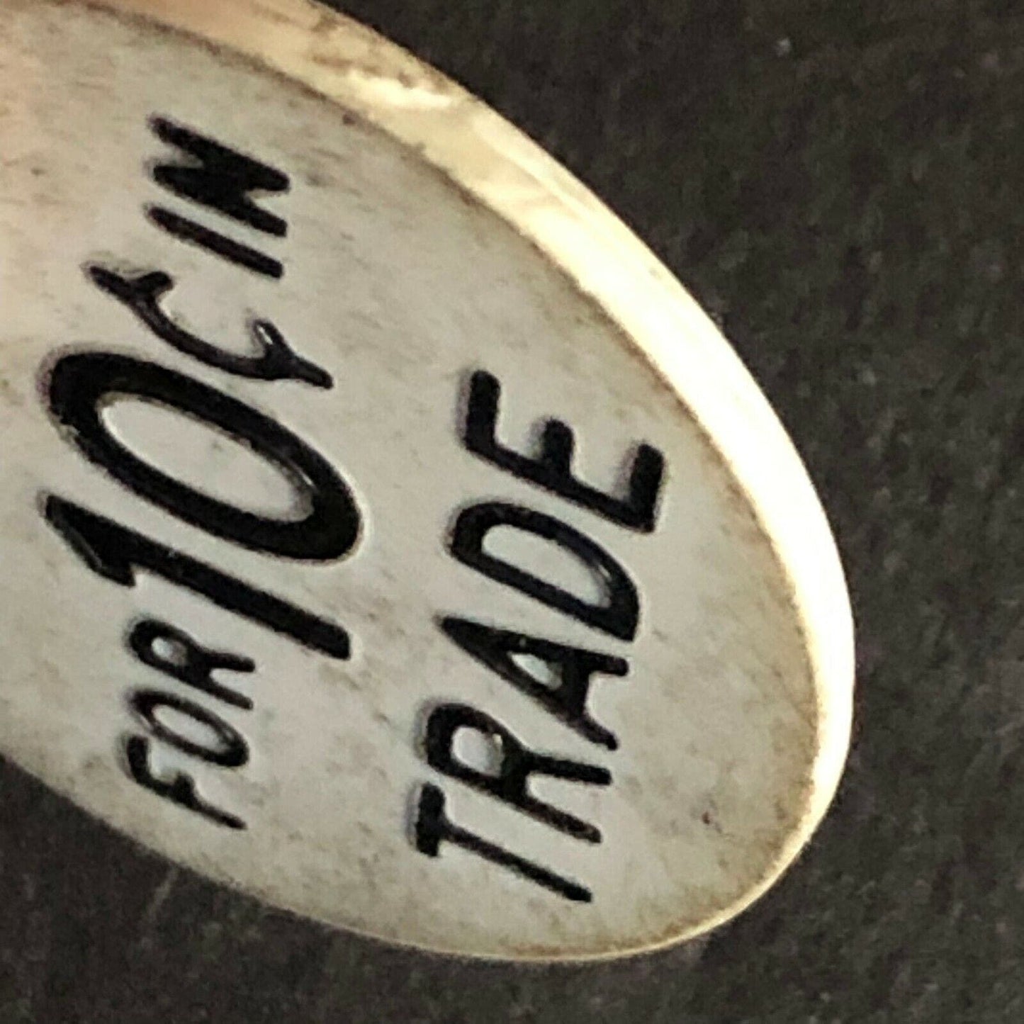 Eldredge Club Tonawanda, NY Plastic G/F 10c In Trade Token c1960's-70's 22.42mm