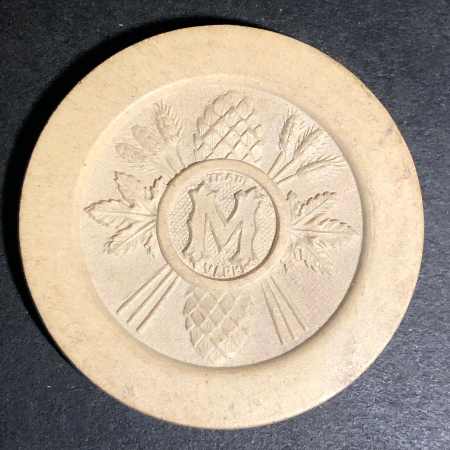 c1920's-30's Minneapolis Brewing Co. White Advertising Poker Chip