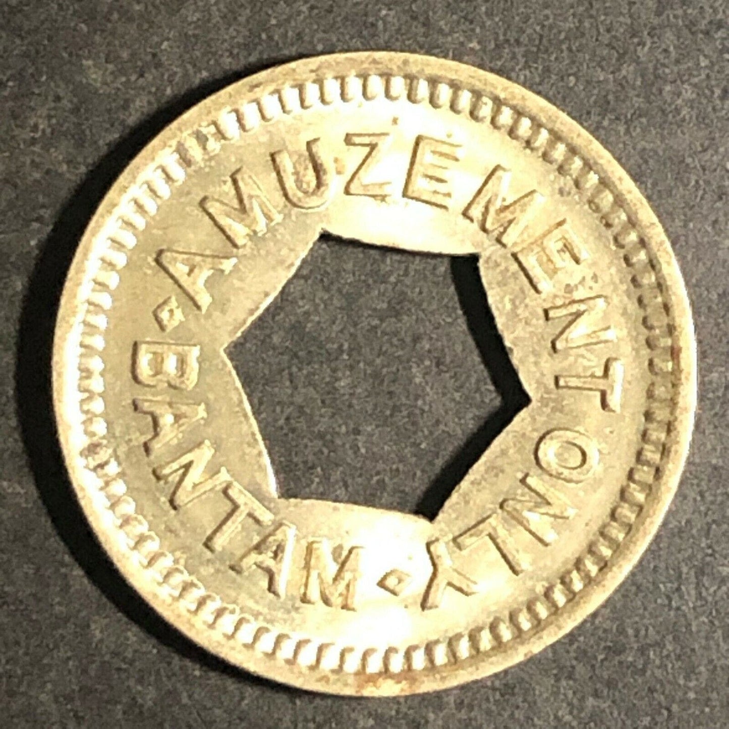 Vintage 17.8mm Plated Brass "Bantam Amuzment Only " Donut Token