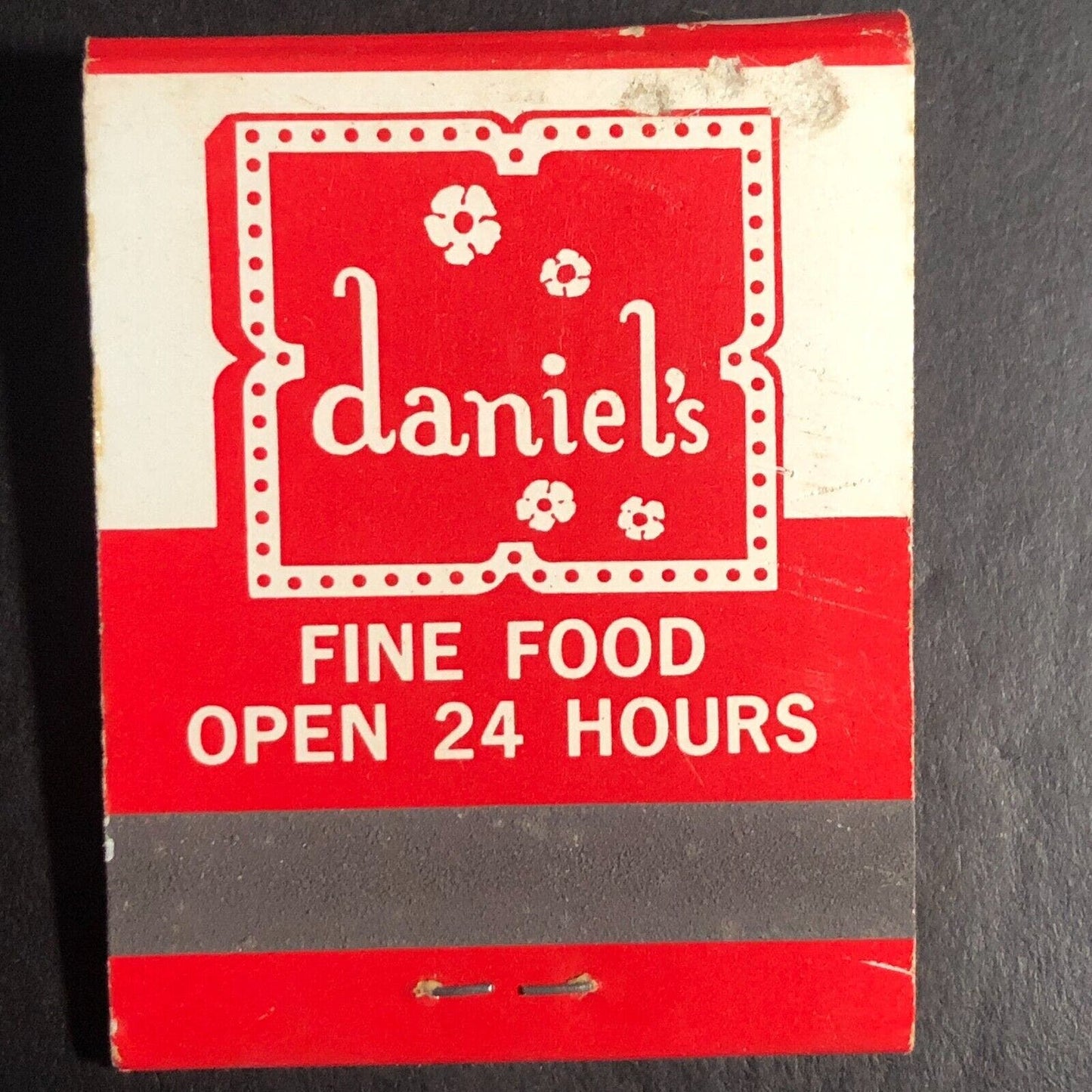 Daniel's Restaurant Bridgeview, IL Full Matchbook c1974-84 VGC