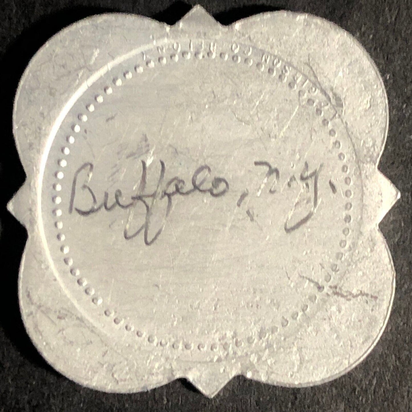 McLaren 1/2 2813 Niagara (Buffalo or Tonawanda NY?) Scalloped Alum Token 27.6mm