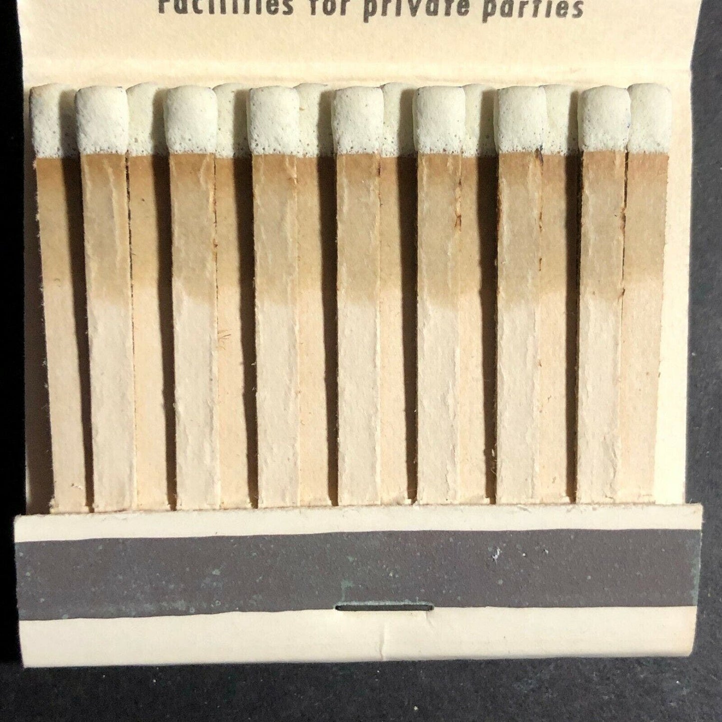 Scarce 1970's Full Matchbook Le Perigord Park Restaurant - Park & 63rd NYC
