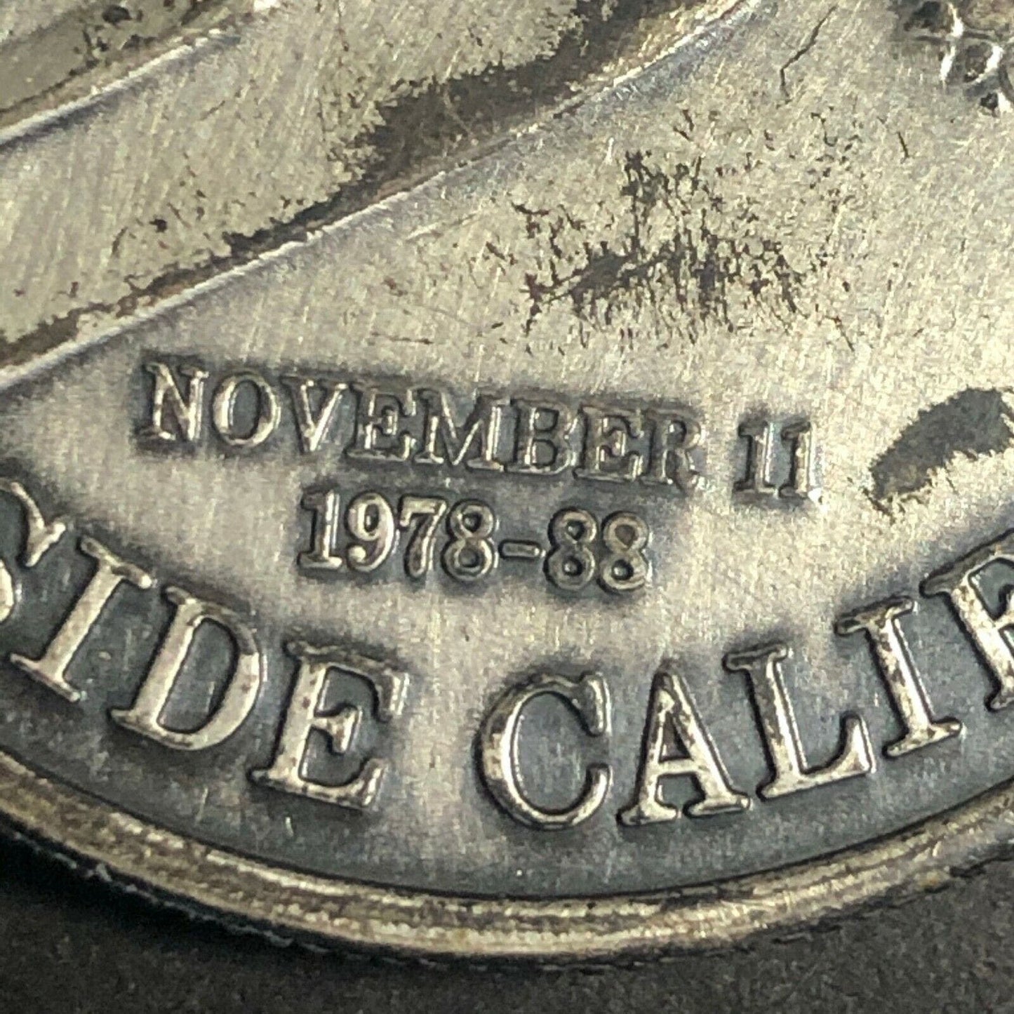 38.25mm National Cemetery 11/11 1978-88 Commemorative Medallion Riverside, CA