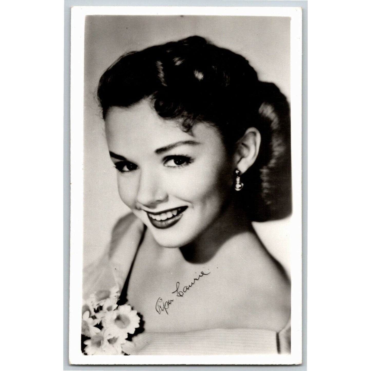 Piper Laurie RPPC B&W Postcard - Ken Prag Collection - VGC