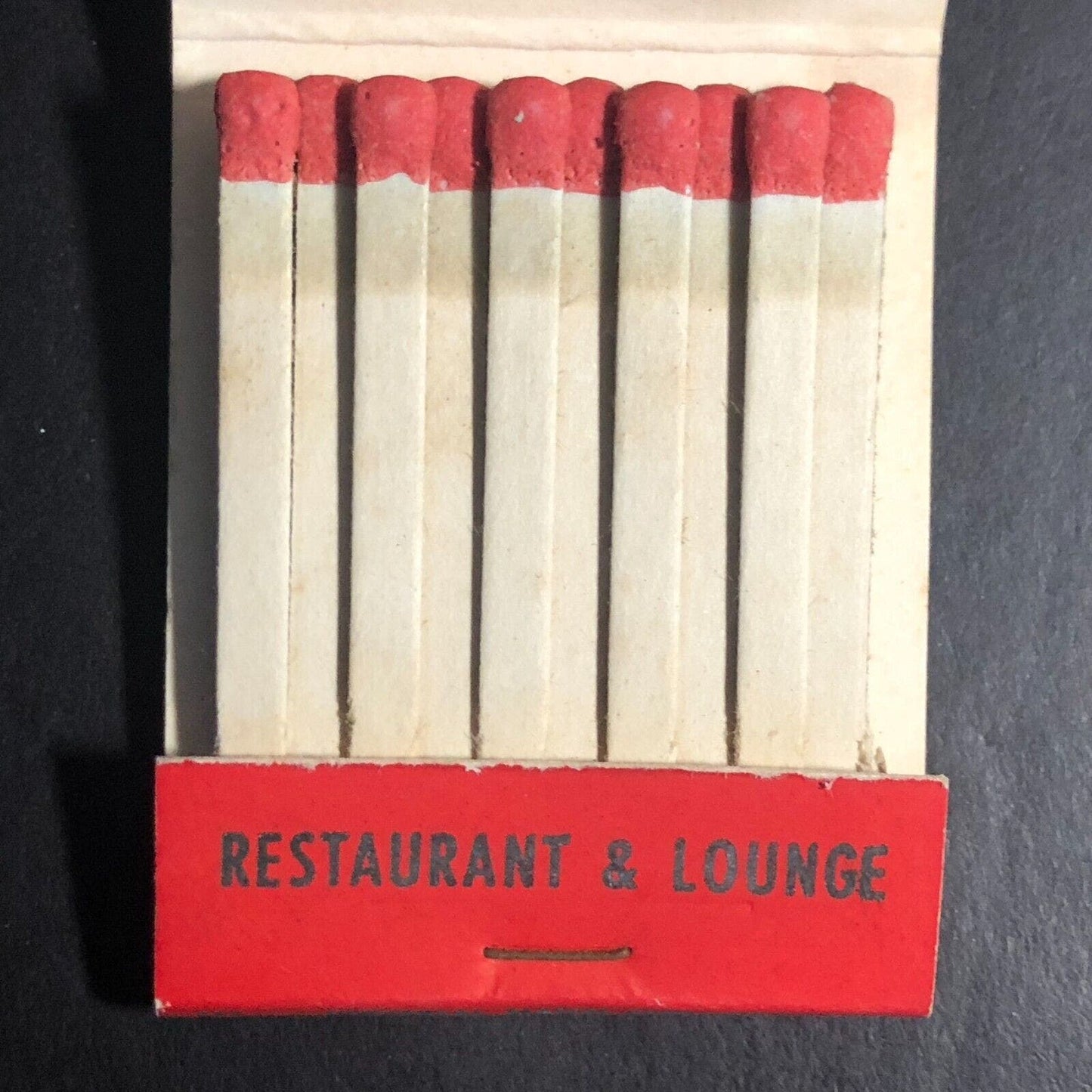 King's Inn / Peasants Pub Oak Lawn, IL Full Matchbook c1974-84 VGC