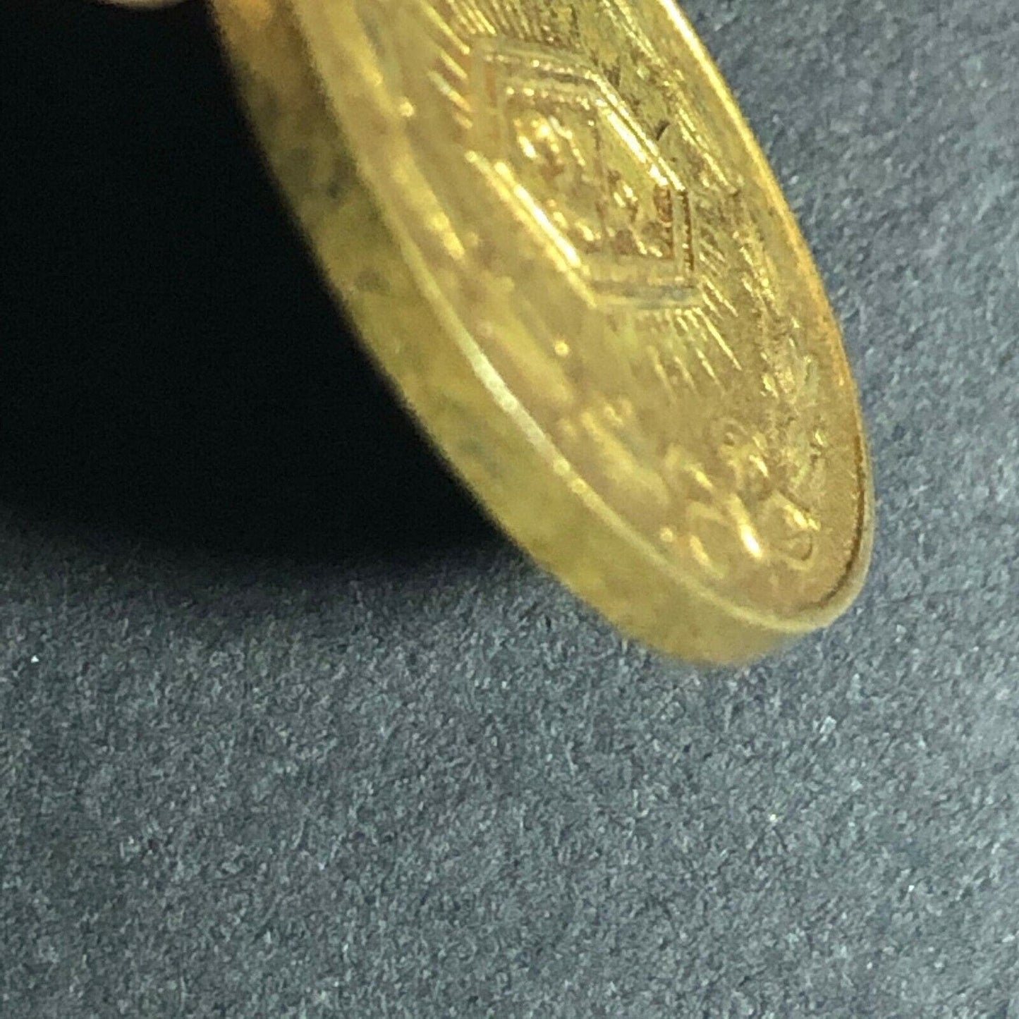 17.70mm Brass "2 1/2" Radiant Wreath Gaming Counter / Token - Fauver Collection