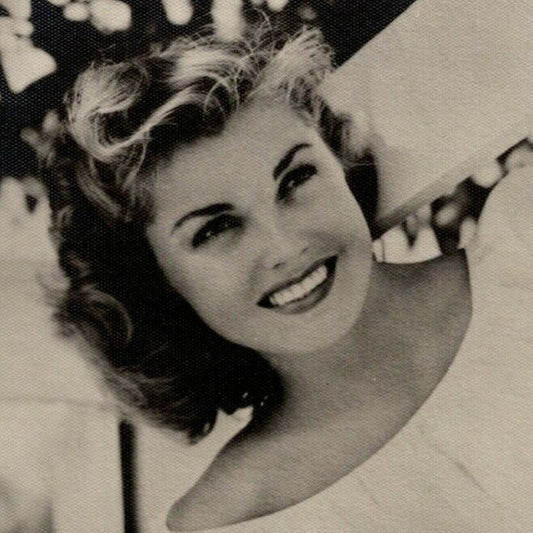 Ester Williams Vintage Postcard Ken Prag Coll. - Unposted