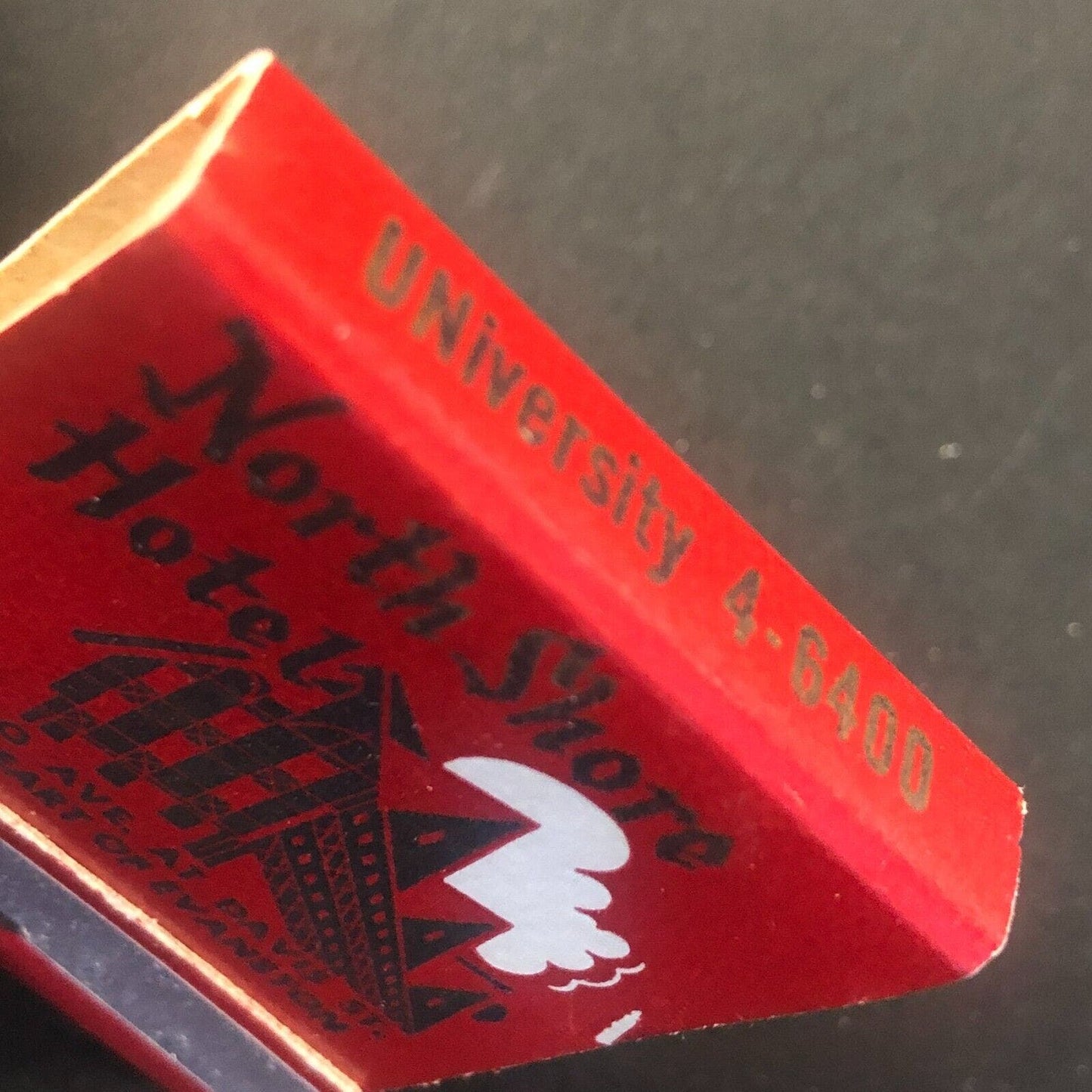 North Shore Hotel Chicago Red Knight Inn Vintage Full Matchbook c1960's-73