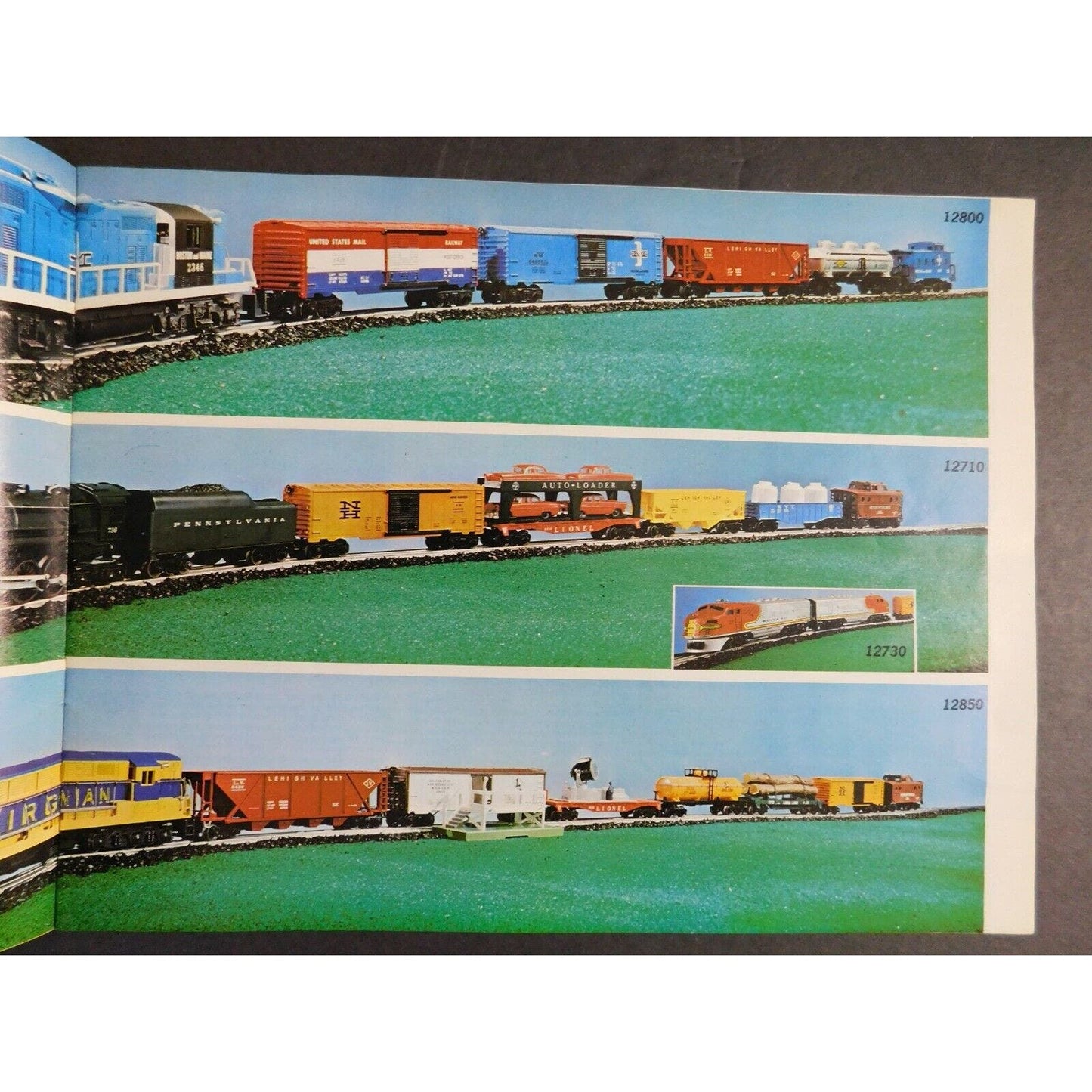 1966 Lionel Trains Raceways Phonographs Science Sets Catalog 39pgs VGC