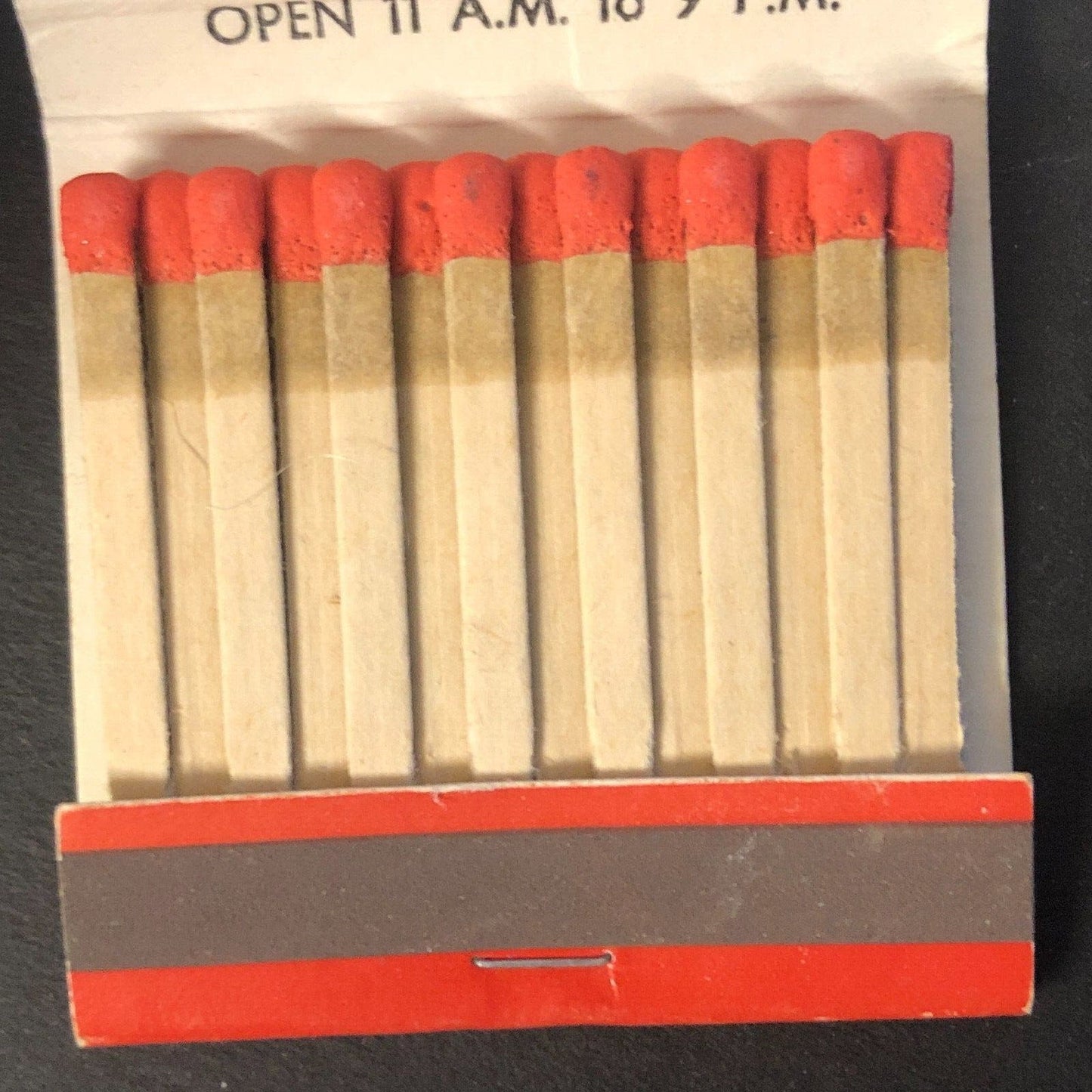 Federal Inn Restaurant Chicago Vintage Full Matchbook c1960's-73