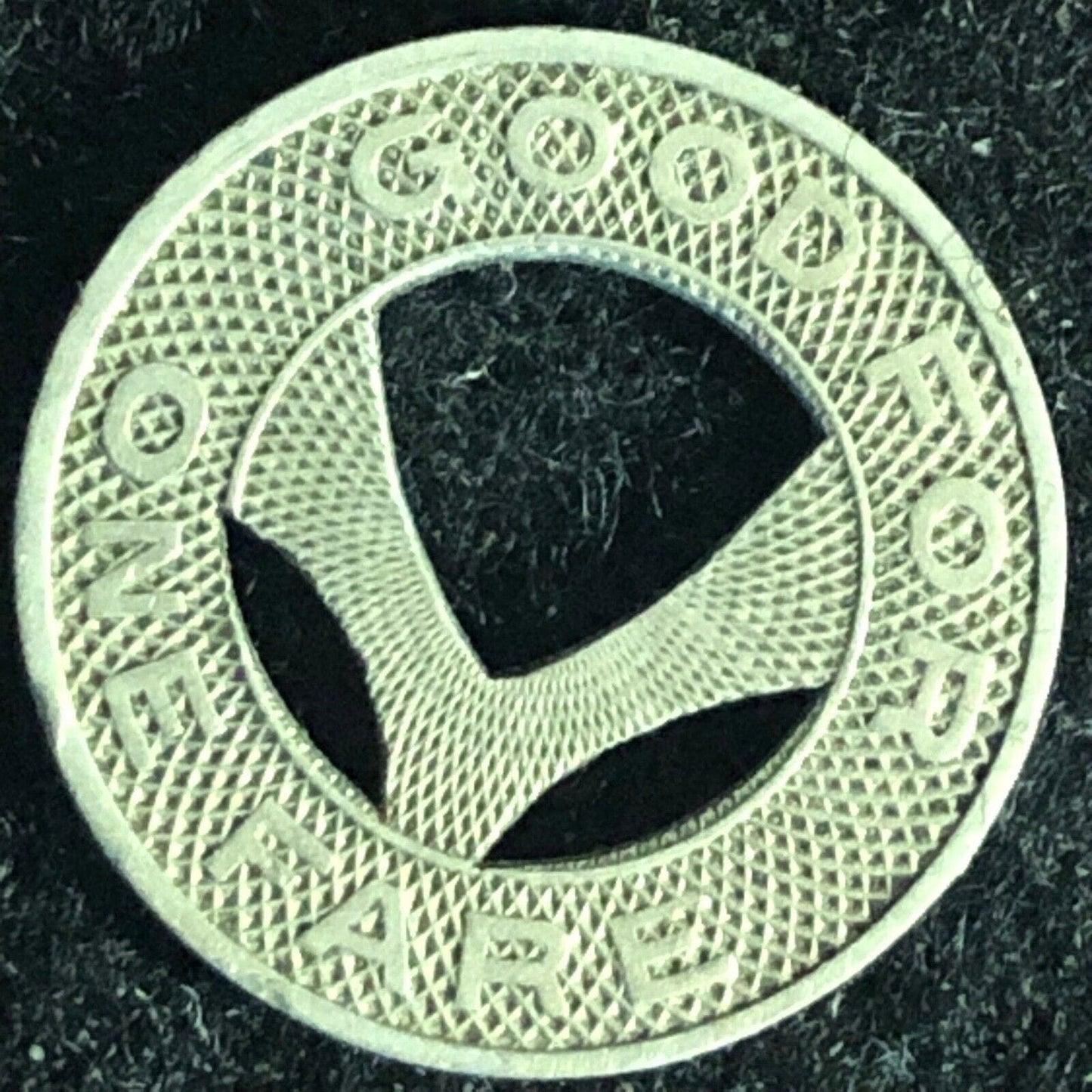 C.A. Lea Transportation Co. (Burlington, NC) G/F One Fare Token 16mm Hanging "L"