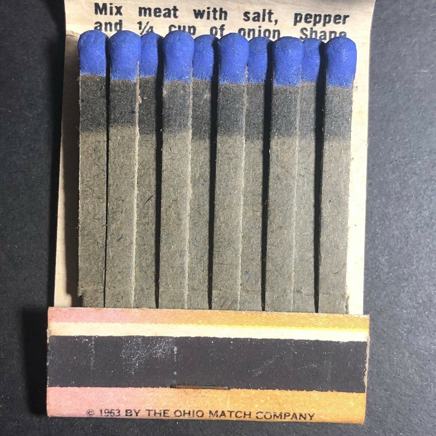 1960's Full Matchbook - Hunt's Tomato Sauce w/ Spaghetti & Meat Sauce Recipe