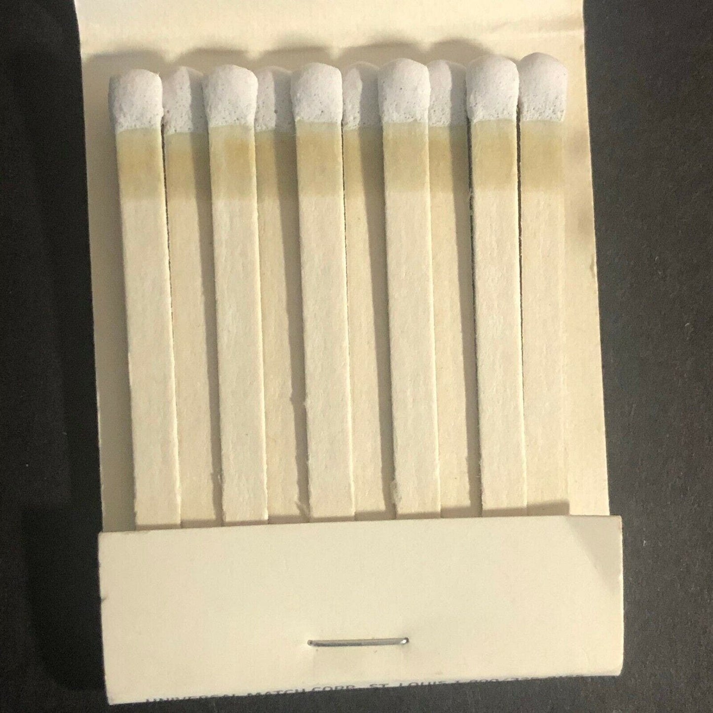 Vintage c1970's-80's Full Matchbook "Hilton" (Hotels)