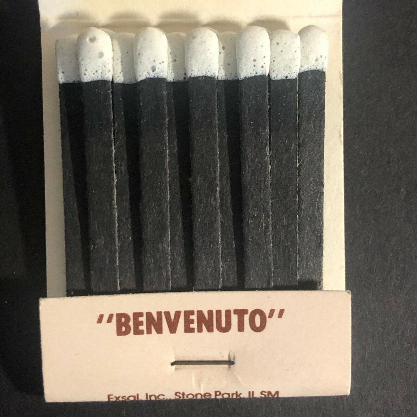 Vintage c1970's-80's Full Matchbook "Riggio's Restaurant & Lounge" Niles, IL
