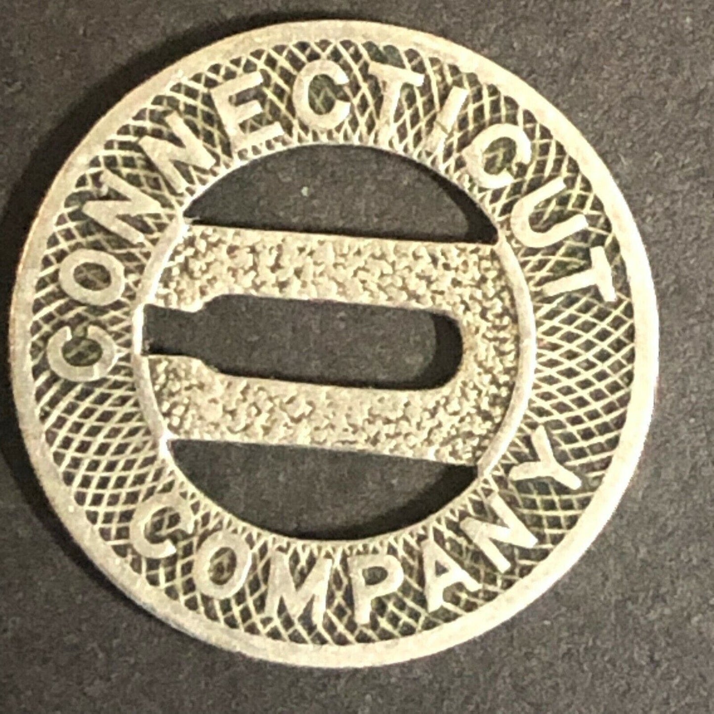 c1920-40's 16mm "Connecticut Company" G/F One Fare - Brass Transit Token (1610)