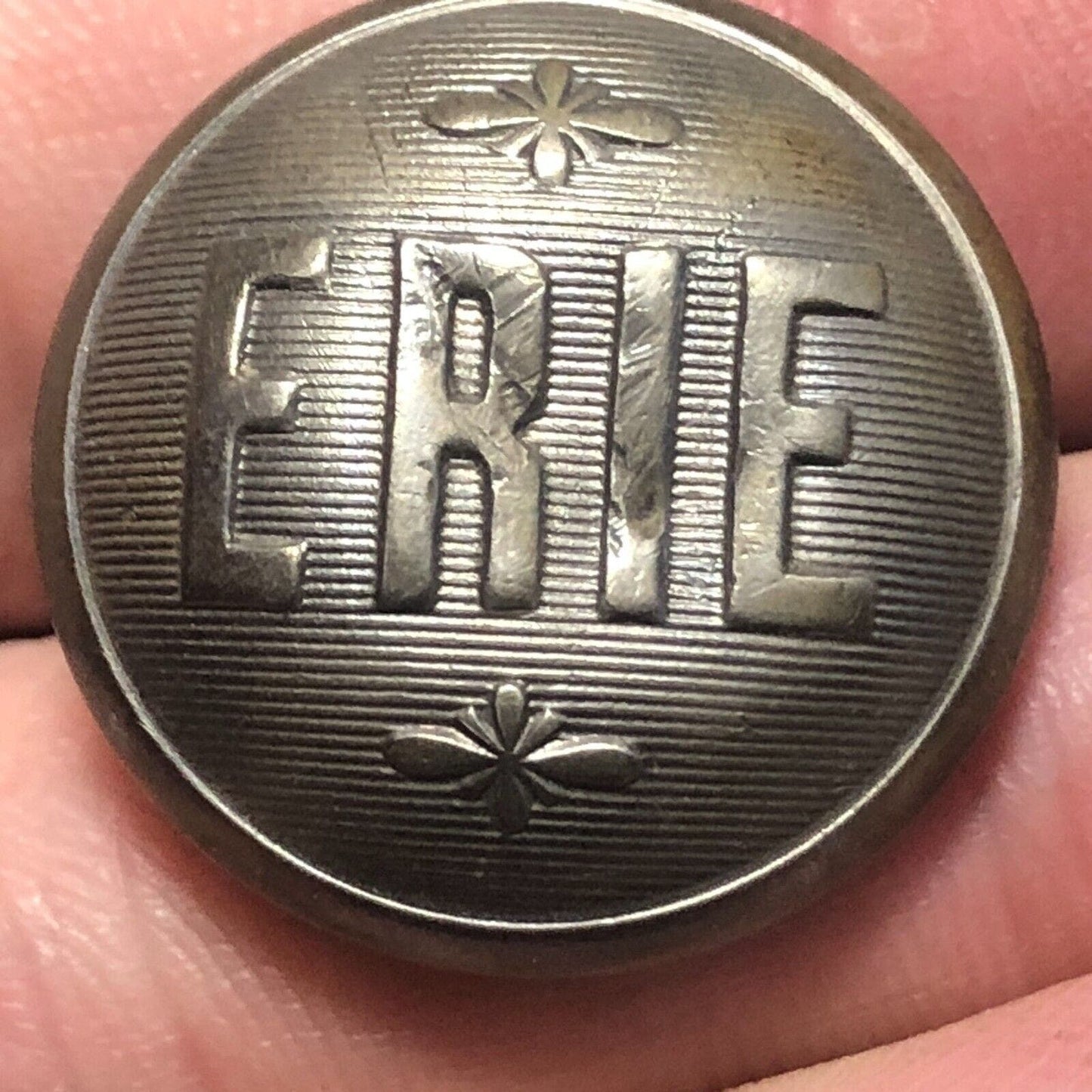 Erie Railroad Uniform Button Silvertone 3/4" - Convex Scovill Waterbury Dent