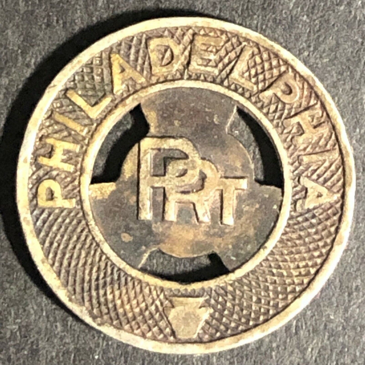 c1940's Brass Good For One Fare Transit Token Philadelphia PTC 16mm (1861)
