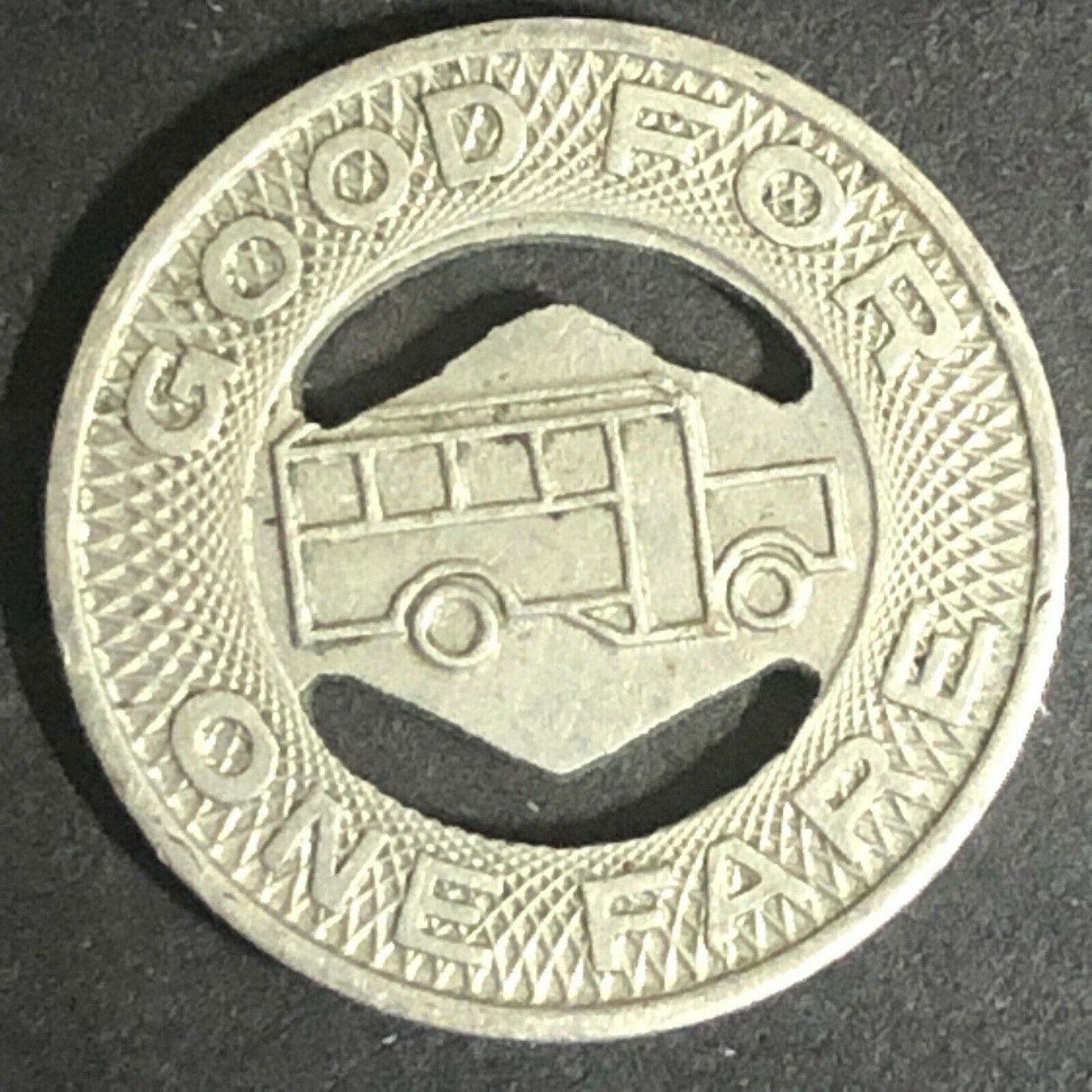 c1945 16mm Elkhart Motor Coach Corp Brass G/F One Fare Token Indiana (1532)