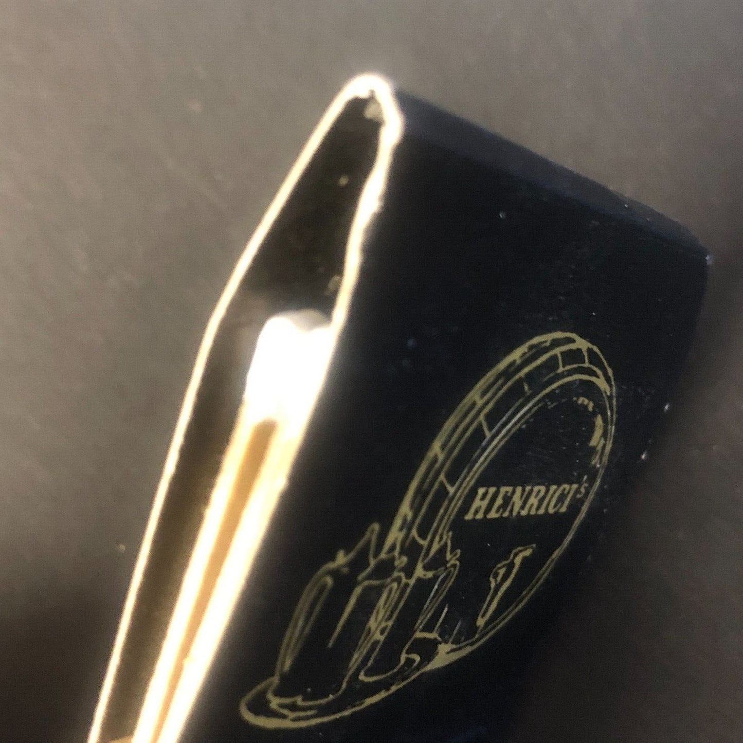 Henrici's Golden Barrel "Gemutlichkeit" Vintage Matchbook c1960s-73