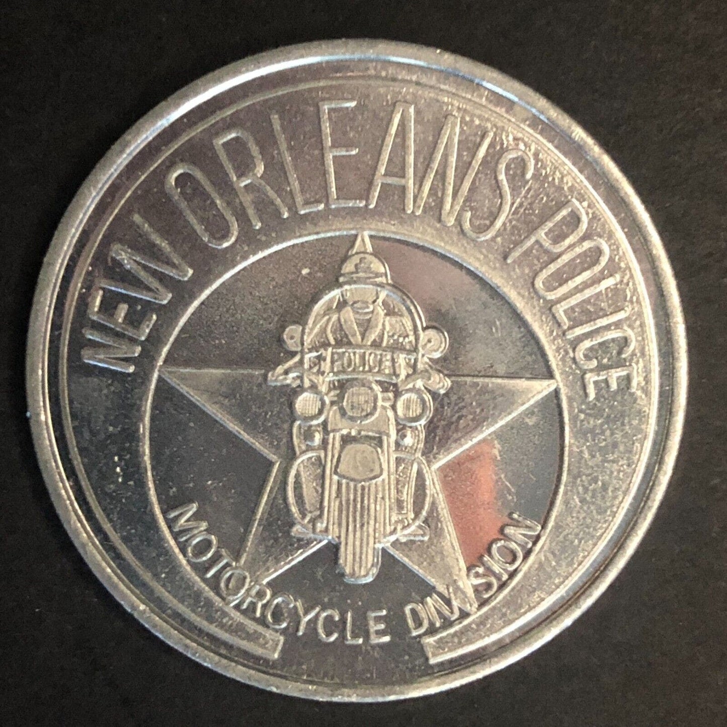New Orleans Police Motorcycle Division Louis J. Sirgo Memorial Alum. Token 26mm