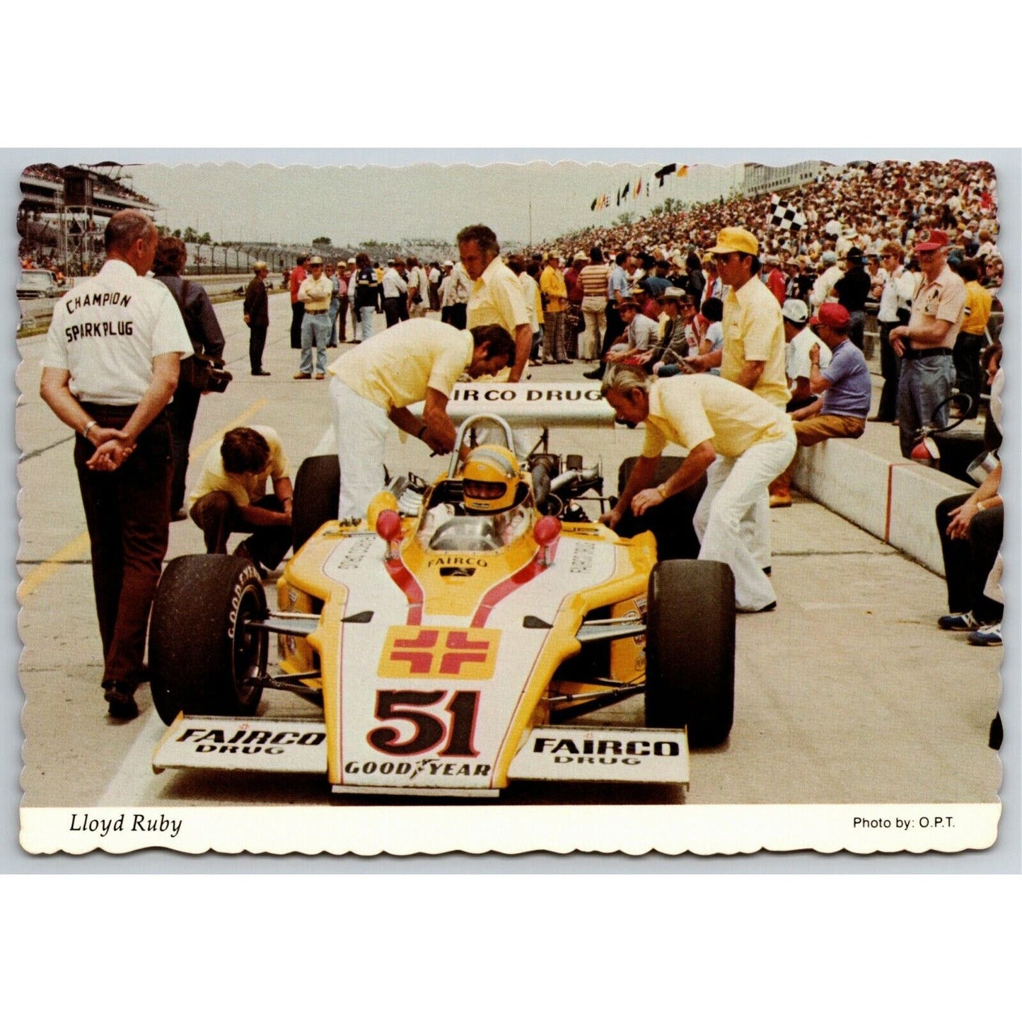 Vintage Indy 500 Postcard c1976 Lloyd Ruby Pit Stop Scalloped NOS 4" x 5 3/4"