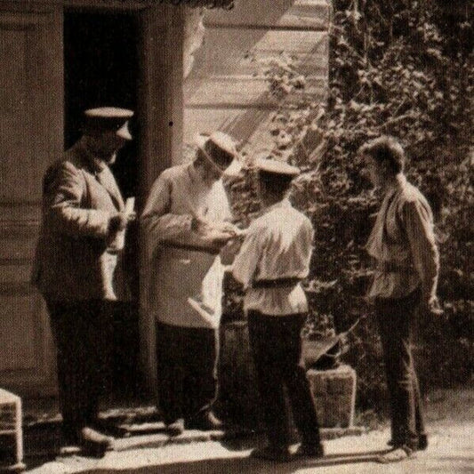 c1910 Vintage Russian Art Postcard Leo Tolstoy / Chertkov (4188)