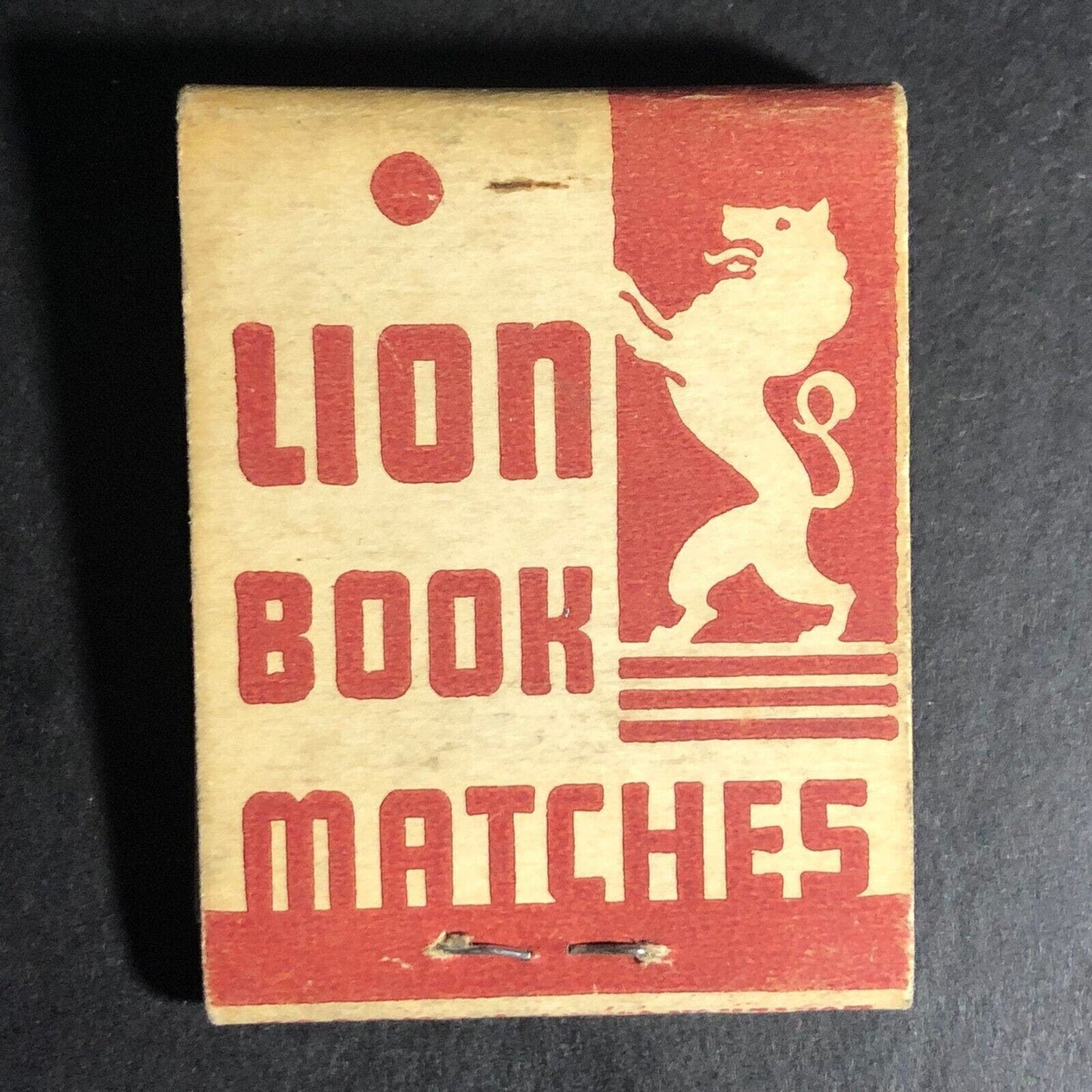 Lion Match Co. Inc. New York 20-Strike Full Matchbook c1940's-50's