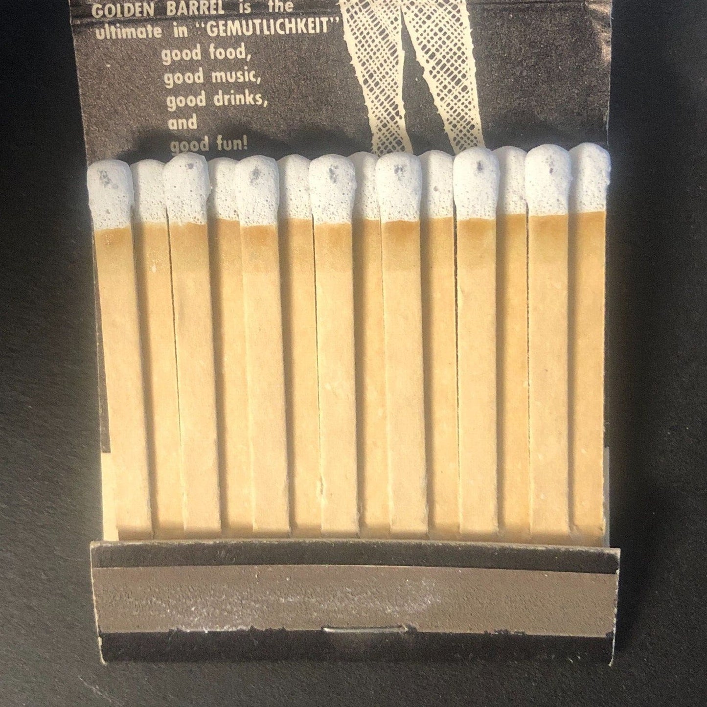 Henrici's Golden Barrel "Gemutlichkeit" Vintage Matchbook c1960s-73