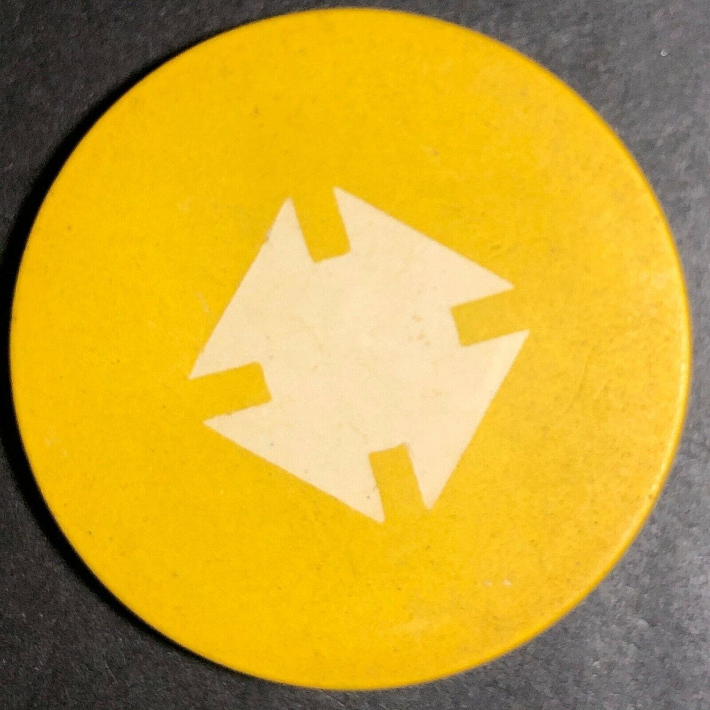 Vintage 39mm Clay Poker Chip - Maltese Cross