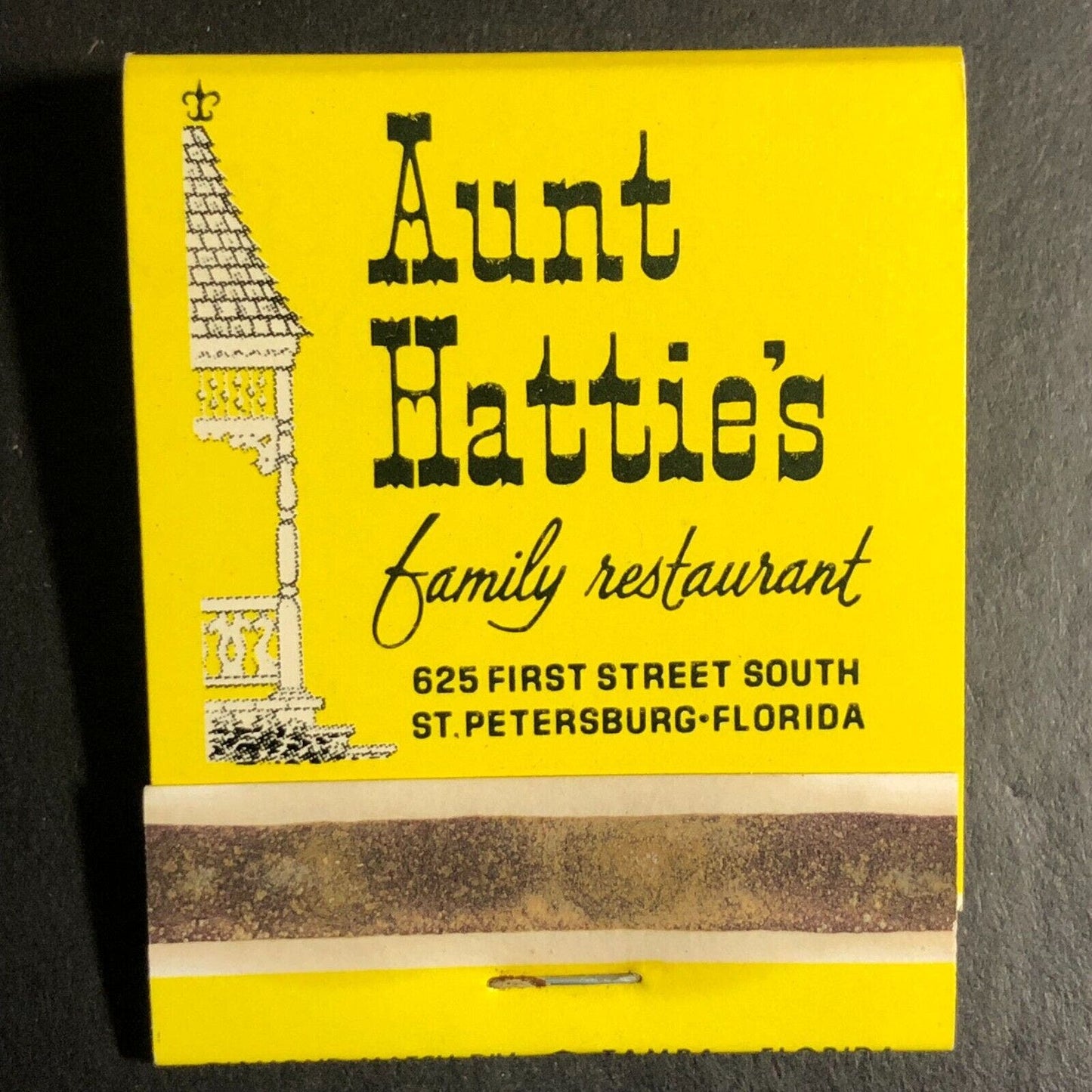 Aunt Hattie's Restaurant St Petersburg, FL Full Matchbook c1960's-73