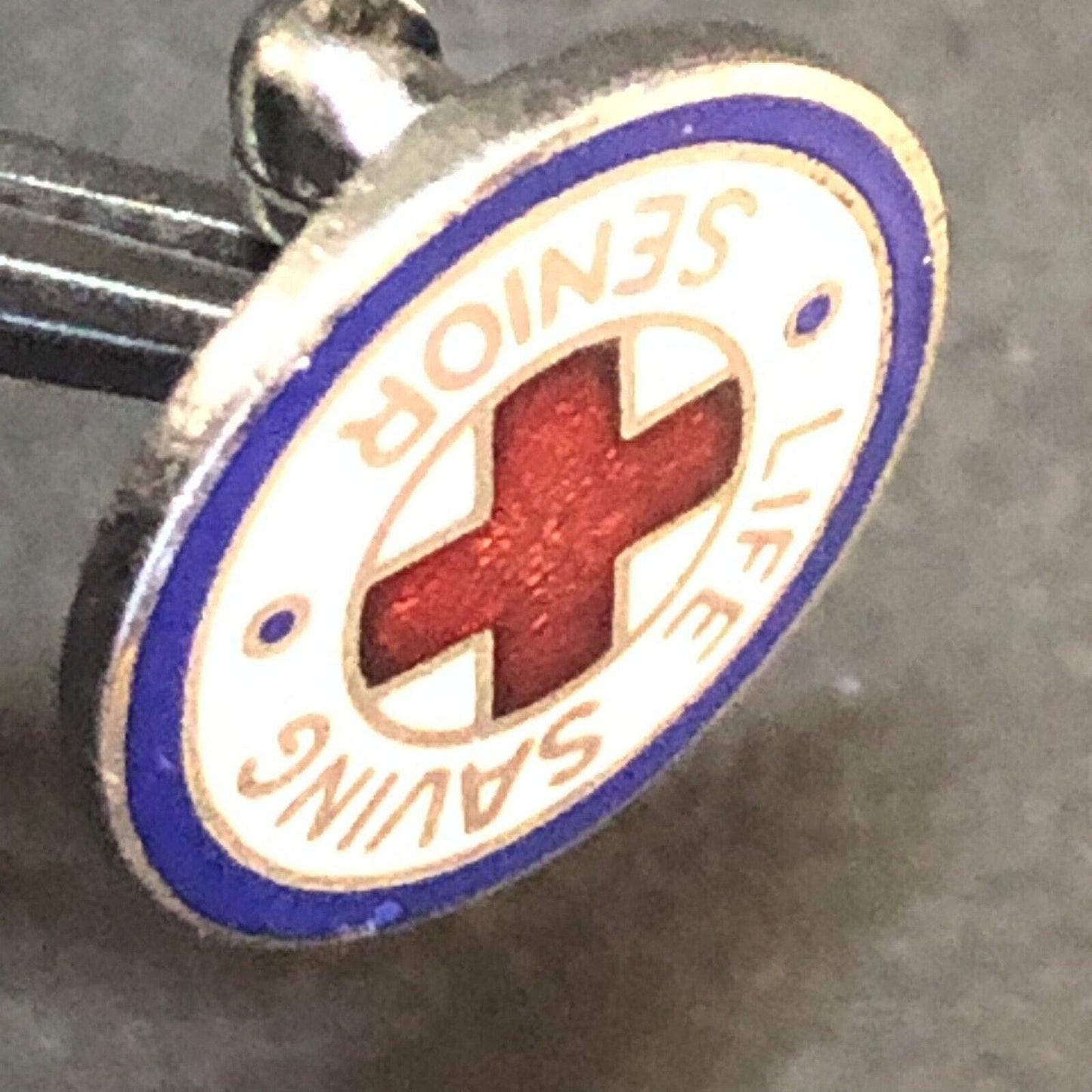 Red Cross Life Saving Senior Enameled / Enamel Lapel Pin 13mm c1940's-50's VGC