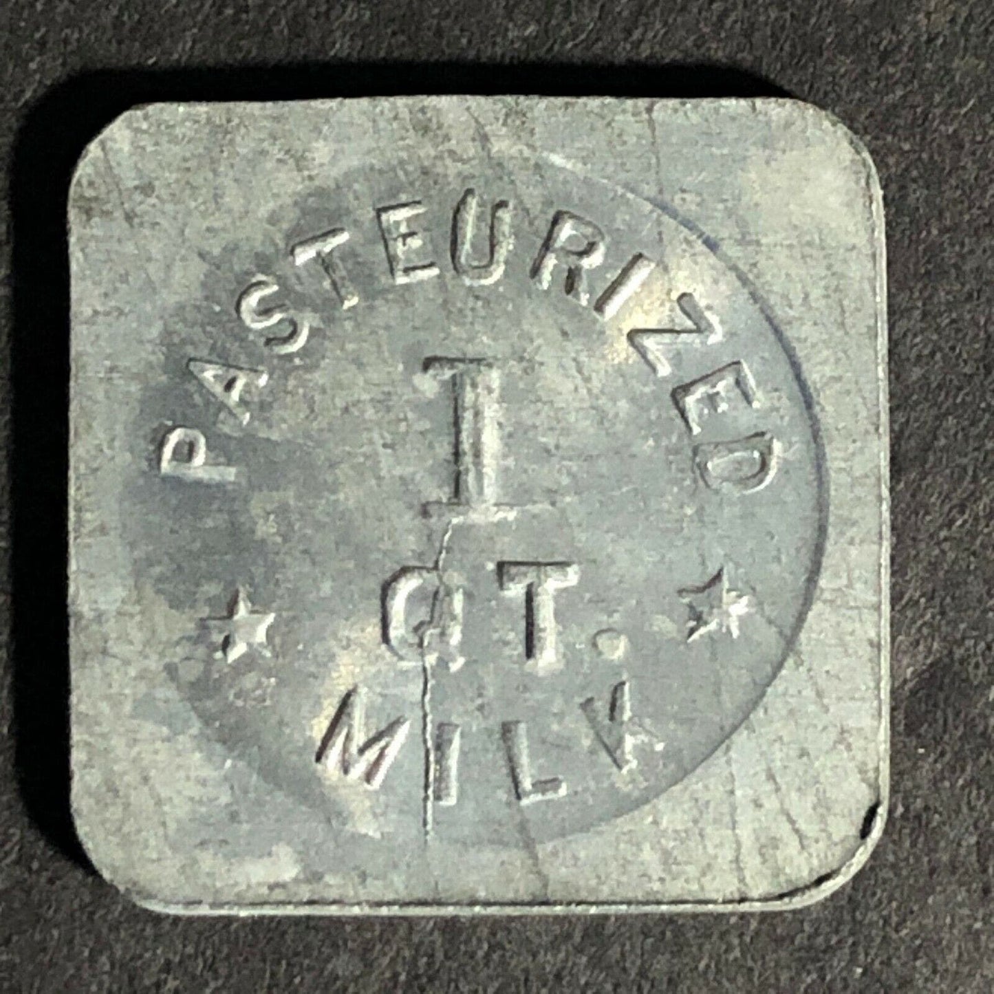 (Jacksonville, FL) Dinsmore (Dairy) 1 Quart Pasteurized Milk Token 18.8mm Zinc