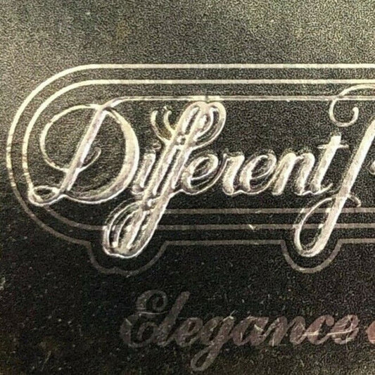 c1970's-80's Wooden Matchbox Matchbook "Different Pointe View" Phoenix, AZ