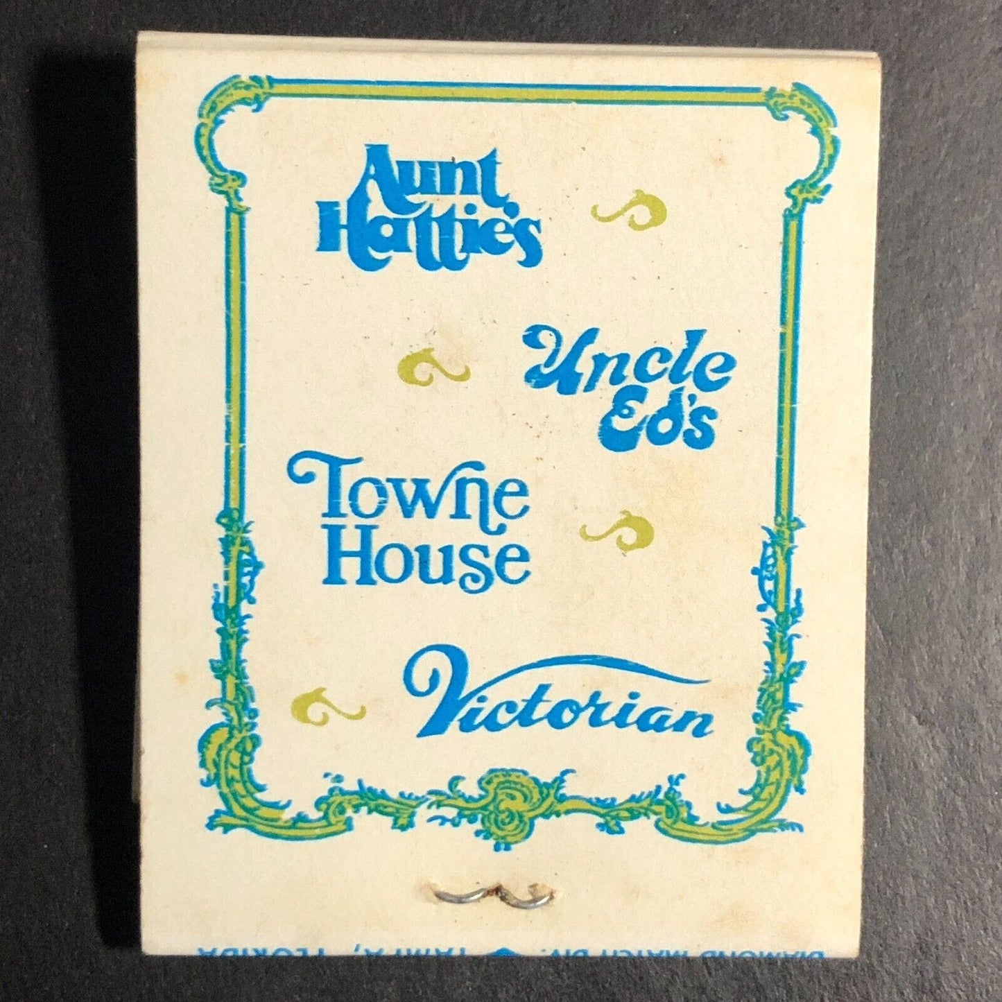 Aunt Hattie's Restaurant Townhouse St Petersburg Matchbook c1968-73