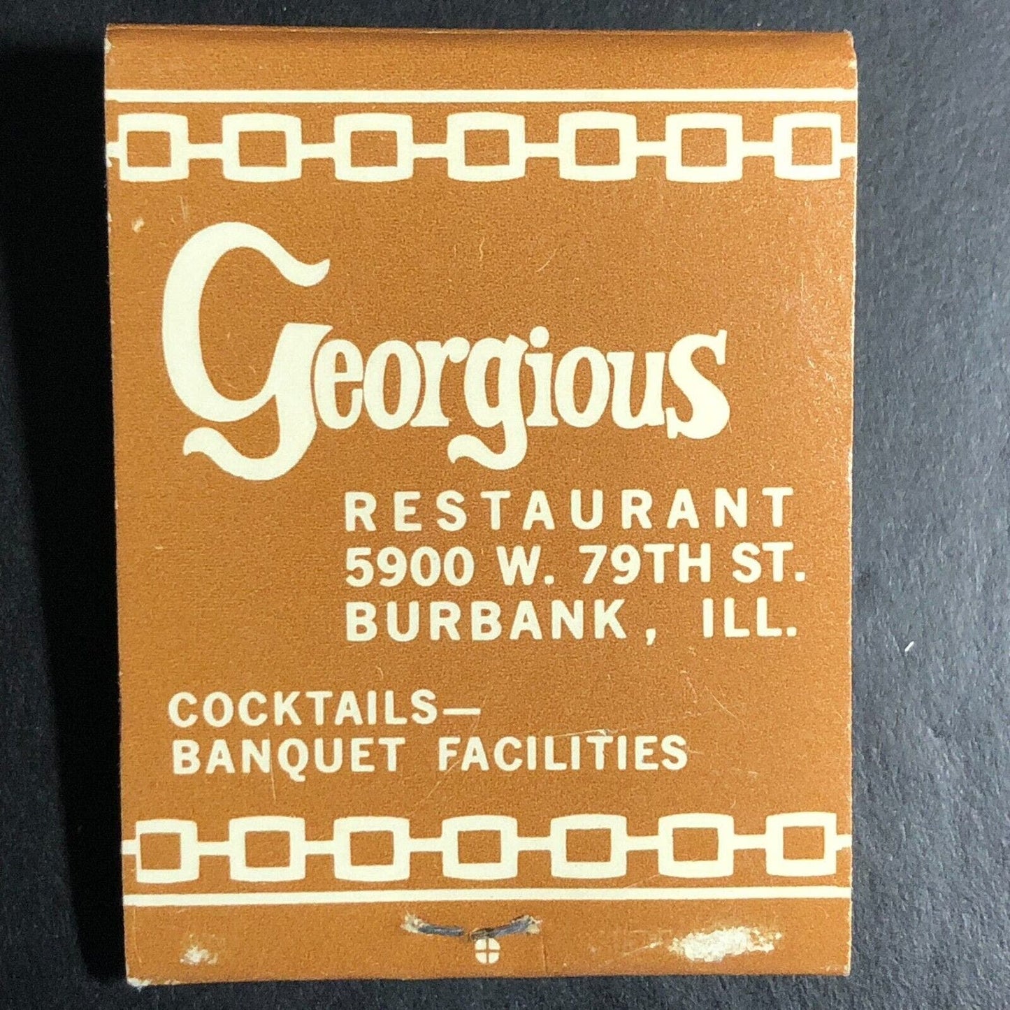 Georgious Restaurant Burbank, IL Full Matchbook c1960's-73 Scarce