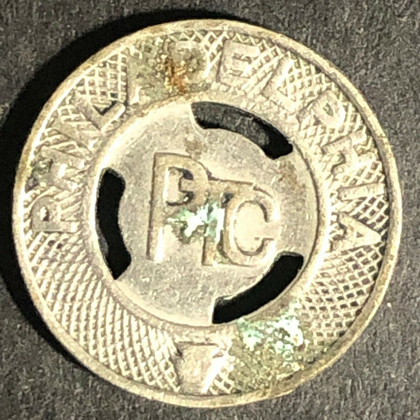c1940's Brass Good For One Fare Transit Token Philadelphia PTC 16mm (1859)