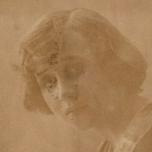 c1912 Vintage Russian RPPC* Theatre / Stage / Screen Actress Postcard (4277)