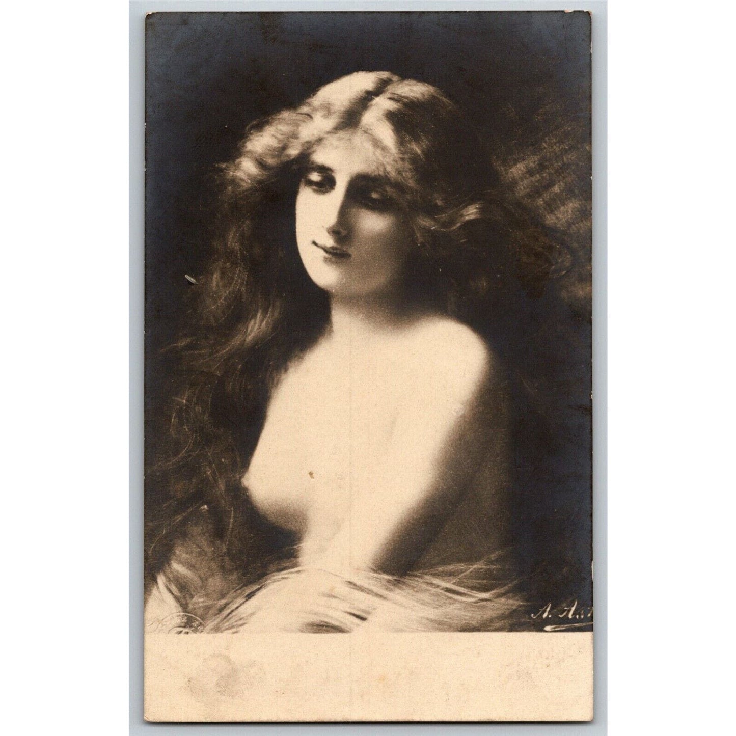 c1906 Vintage Russian Theatre / Stage / Film Actress Art Postcard (4250)