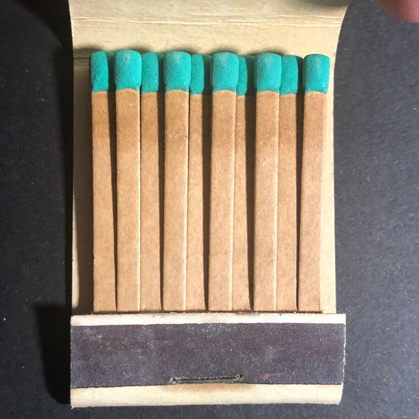 Scarce c1940's-50's Full Matchbook Pickwick Hotel San Diego, CALIF.