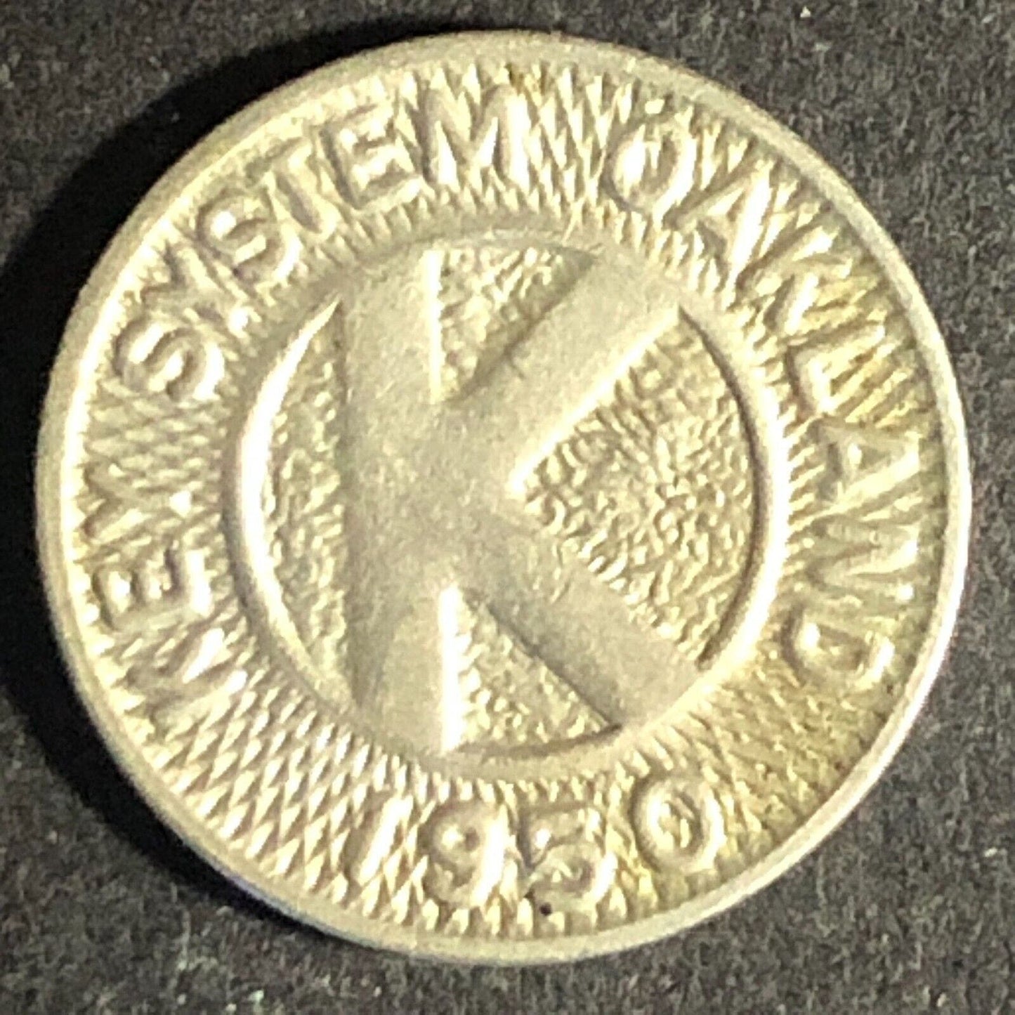 Key System Oakland, CA WM G/F One Local Fare "K" Transit Token 16mm