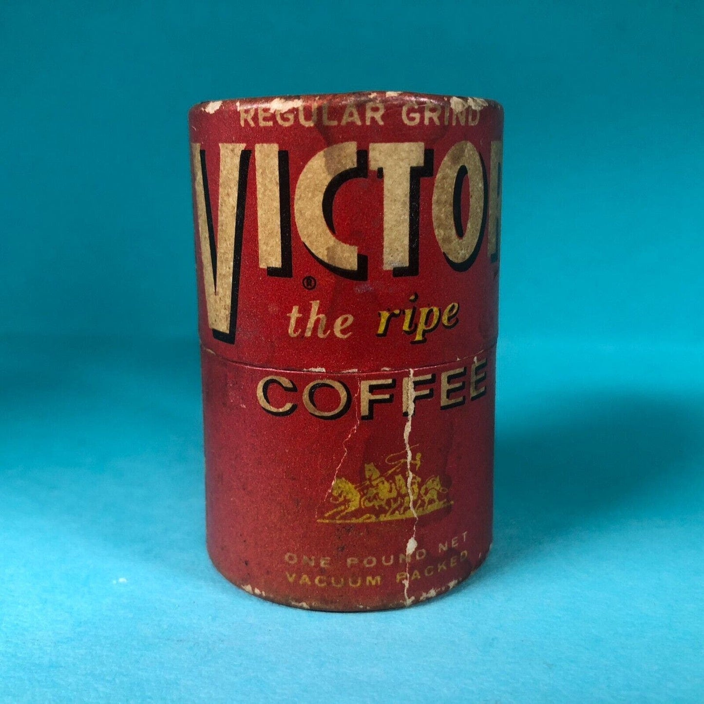 Victor Coffee / Spice Tin 2 1/4"h All Fiber Construction c1930's-40's Scarce